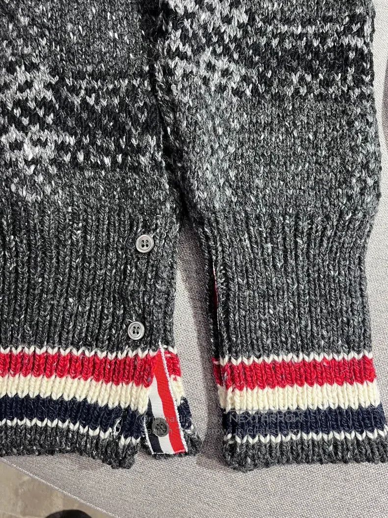 Thom Browne Thom Browne cardigan Size US L / EU 52-54 / 3 - 8 Thumbnail