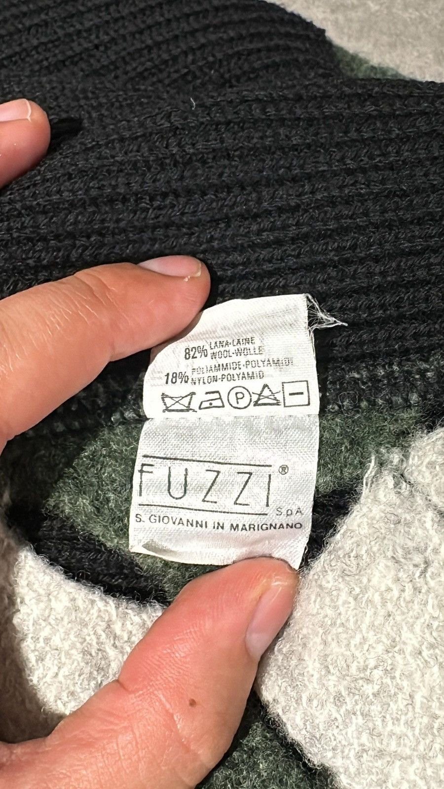 Jean Paul Gaultier A/W1993 Jean Paul Gaultier cutout argyle sweater Size M / US 6-8 / IT 42-44 - 8 Thumbnail