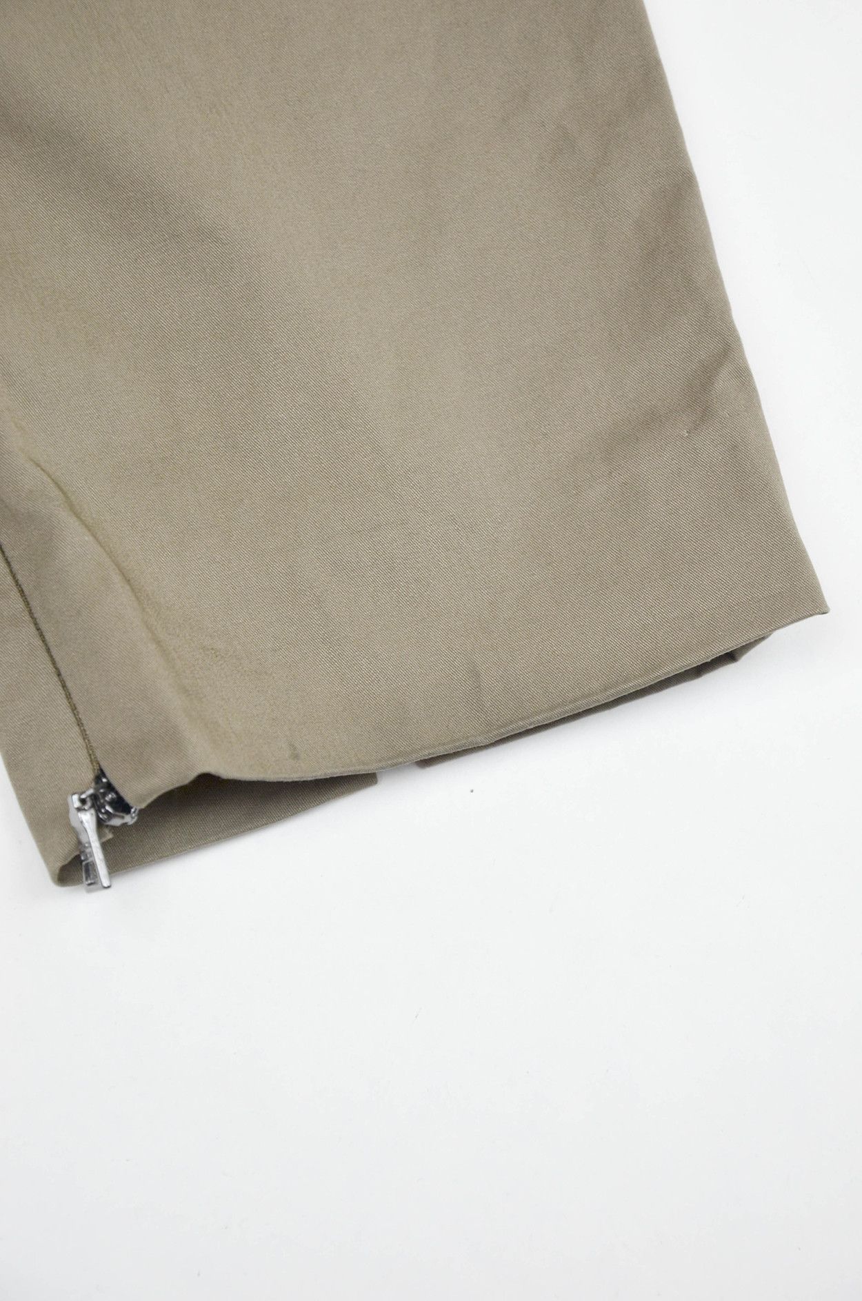 Prada Prada Black Tab Zip Hem Chinos Khaki - Size IT44 (W31–32) Size US 31 - 11 Thumbnail
