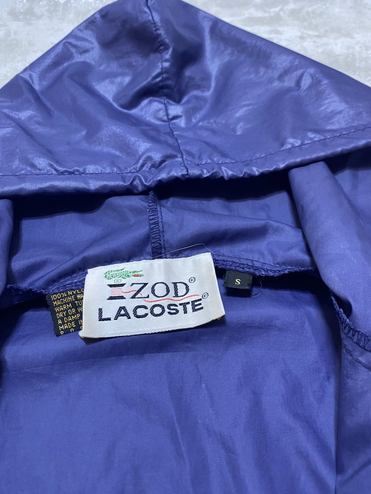 Lacoste Vintage 80s Lacoste Izod Rain Jacket Windbreaker Grey Size US S / EU 44-46 / 1 - 8 Thumbnail