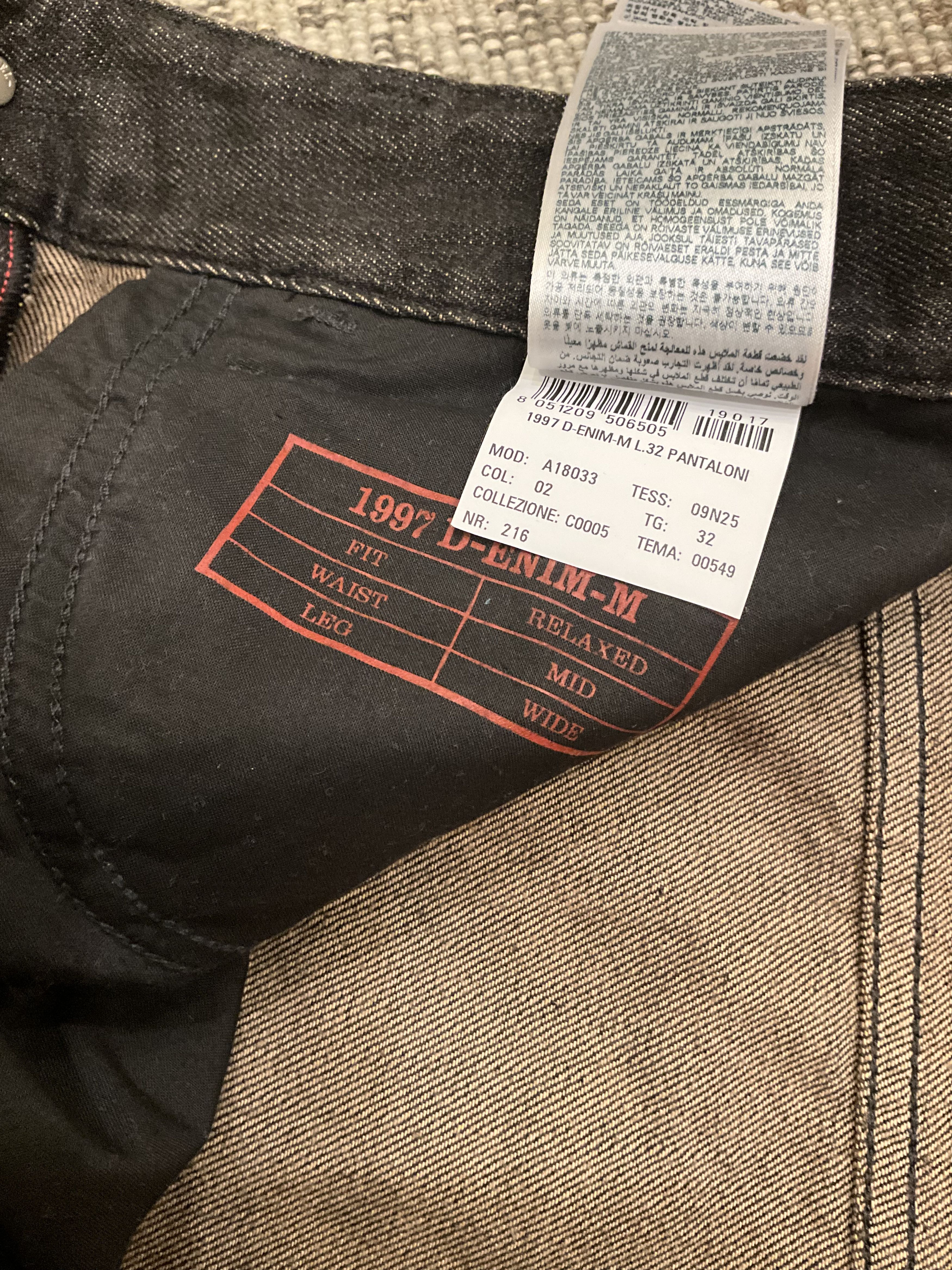 Diesel Diesel 1997 D-ENIM-M Relaxed Wide Leg Jeans Black W32 L32 Size US 32 / EU 48 - 10 Thumbnail