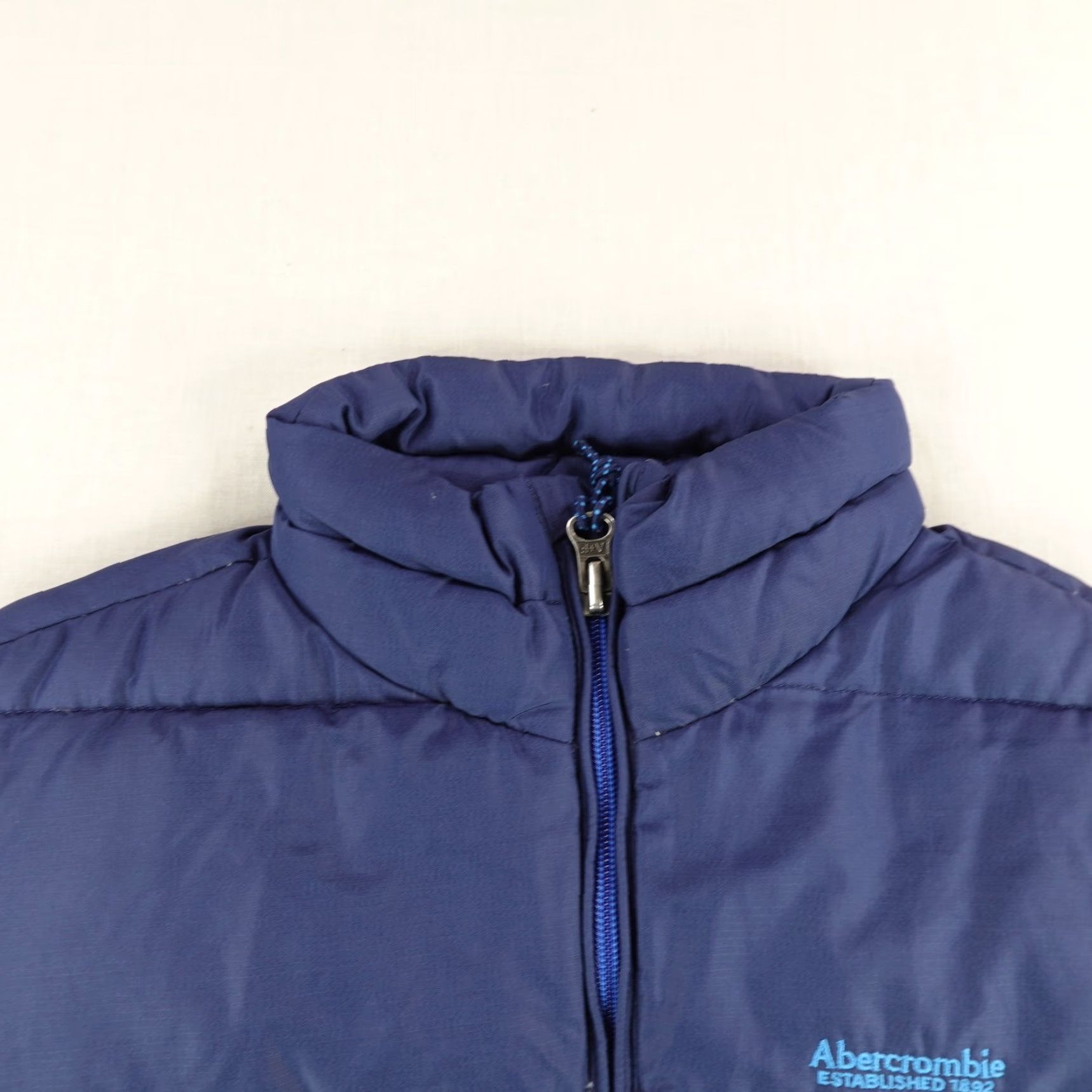 Abercrombie & Fitch Abercrombie & Fitch Vest Mens Small Blue Puffer Down Quilted Insulated Zip Y2K Vest Puffer Jacket Size US S / EU 44-46 / 1 - 2 Thumbnail