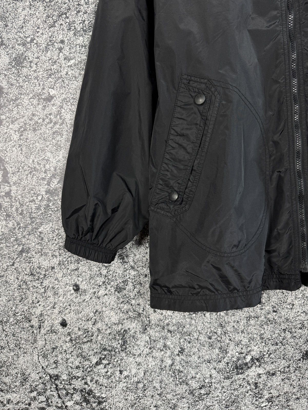 Nike Vintage 90s Nike Sport Nylon Jacket Windbreaker Size L Size US L / EU 52-54 / 3 - 5 Thumbnail