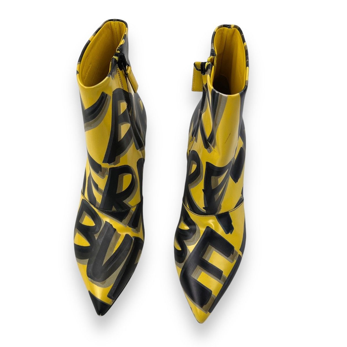 Burberry Burberry Wilsbeck Marker Graffiti Booties Size US 7.5 / IT 37.5 - 3 Thumbnail