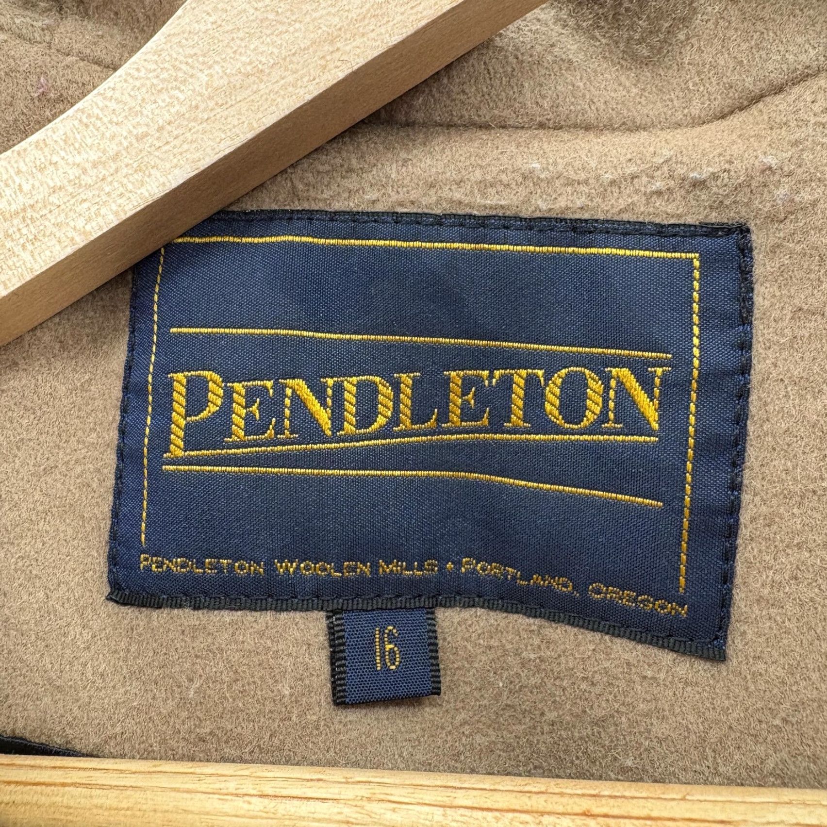 Pendleton VINTAGE Pendleton Coat Womens 16 Navy Merino Wool Hooded Lined Parka Made USA Size XXL / US 16-18 / IT 52-54 - 4 Thumbnail