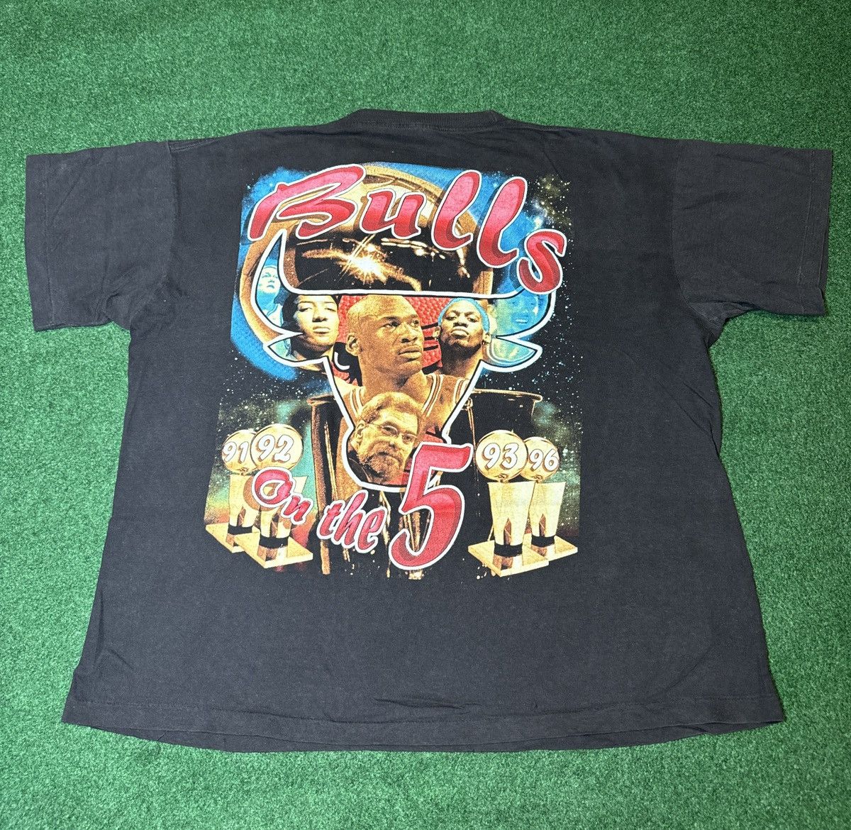 Rap Tees Vtg Rap Tee Chicago Bulls Jordan Rodman RARE XL 90s T Shirt Size US XL / EU 56 / 4 - 3 Thumbnail