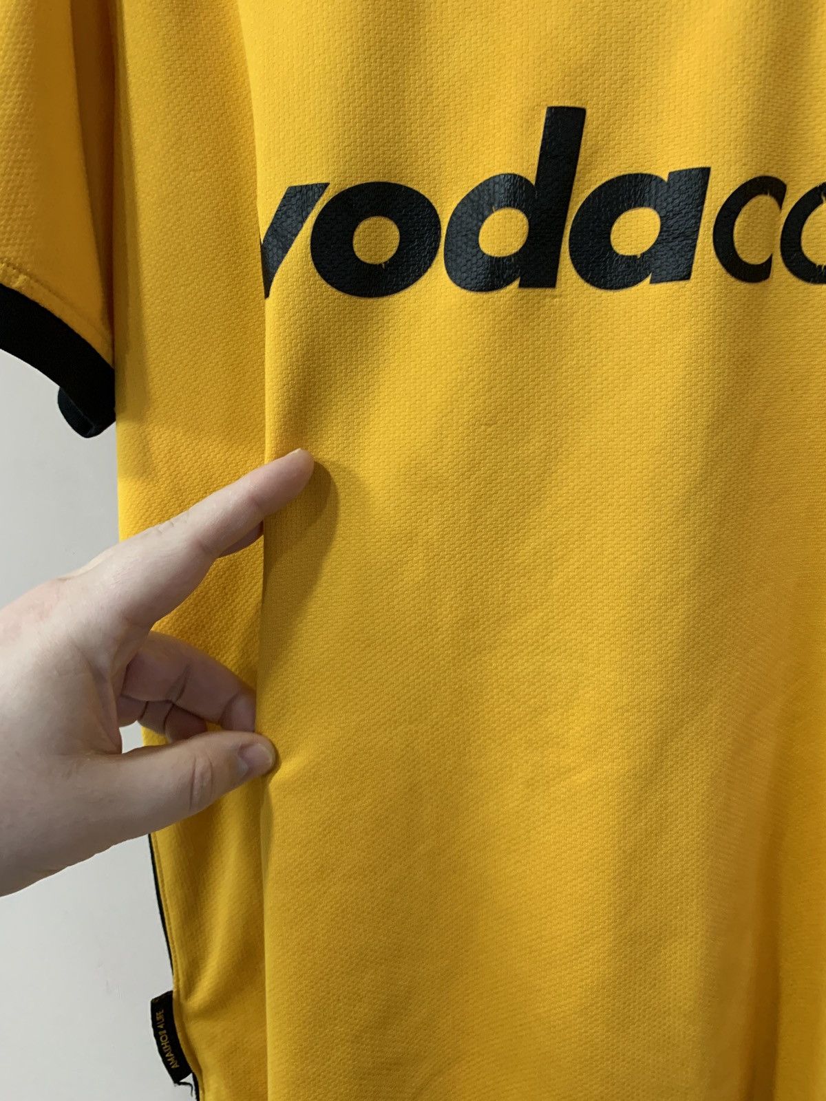 Nike KAIZER CHIEFS 2009/2010 HOME FOOTBALL SHIRT JERSEY Nike Size US XL / EU 56 / 4 - 10 Thumbnail
