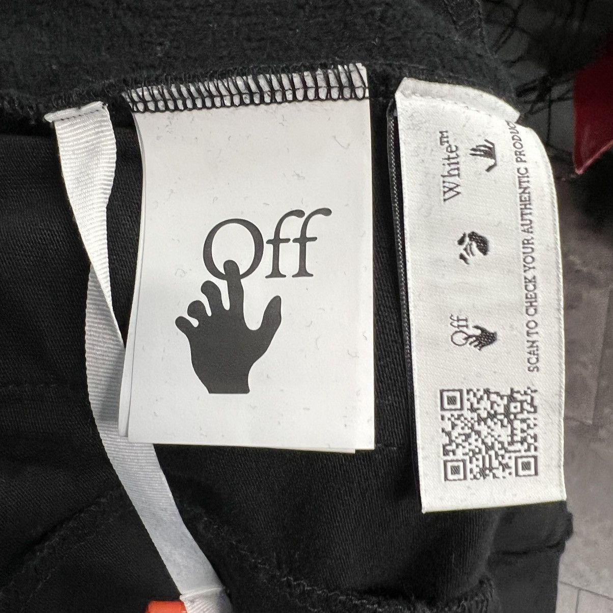 Off-White Off-White Caravag Paint Shorten Sweatpants Black White Size US 28 / EU 44 - 4 Thumbnail
