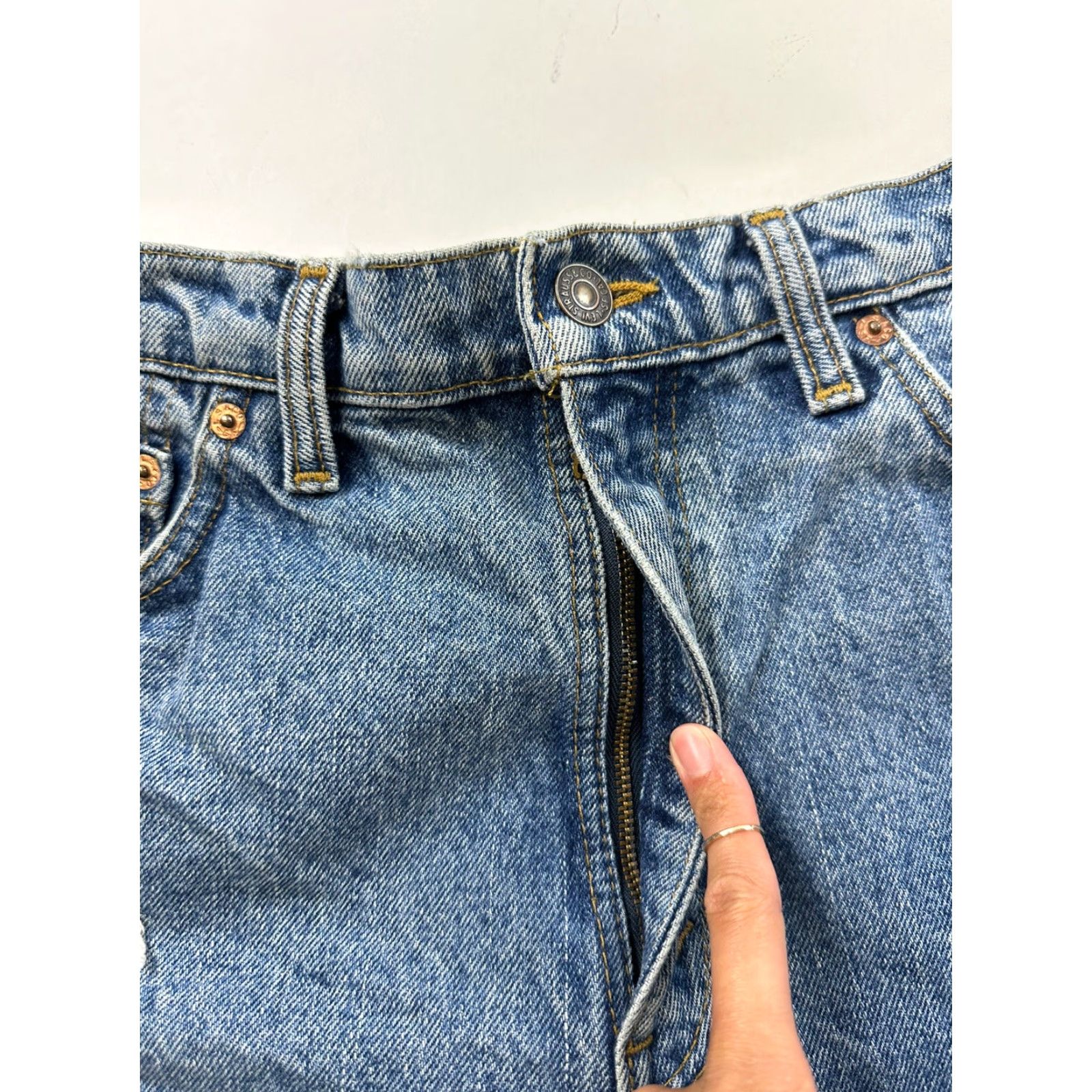 Levi's VINTAGE Levi’s 531 Shorts Women’s 31 Blue Denim Cut-Off Casual Womens American 90s Festivals Cowgirl Daisy 100% Cotton Size 24" / US 00 / IT 34 - 7 Thumbnail