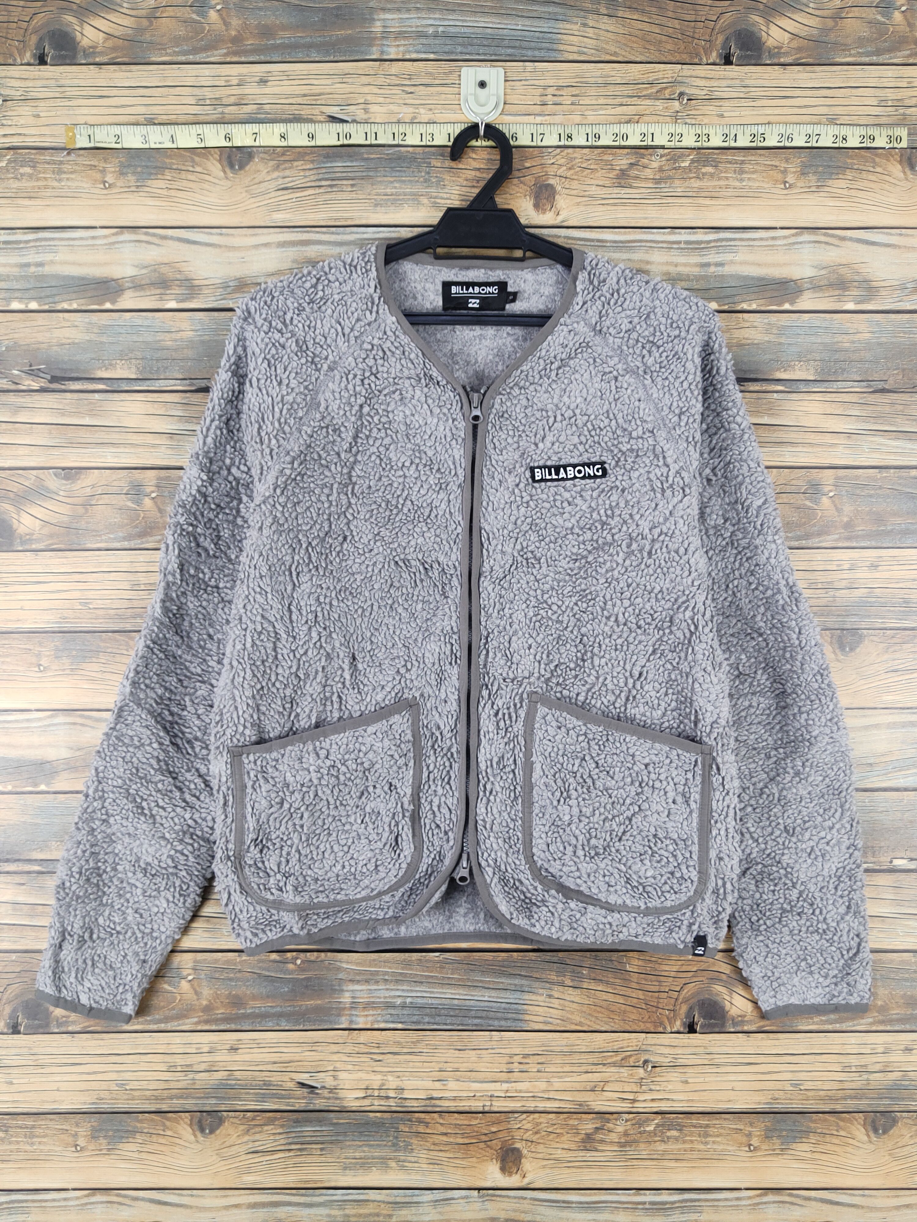 Billabong × Vintage Super Rare Billabong Gray Fur Faux Sweater Size US S / EU 44-46 / 1 - 1 Thumbnail