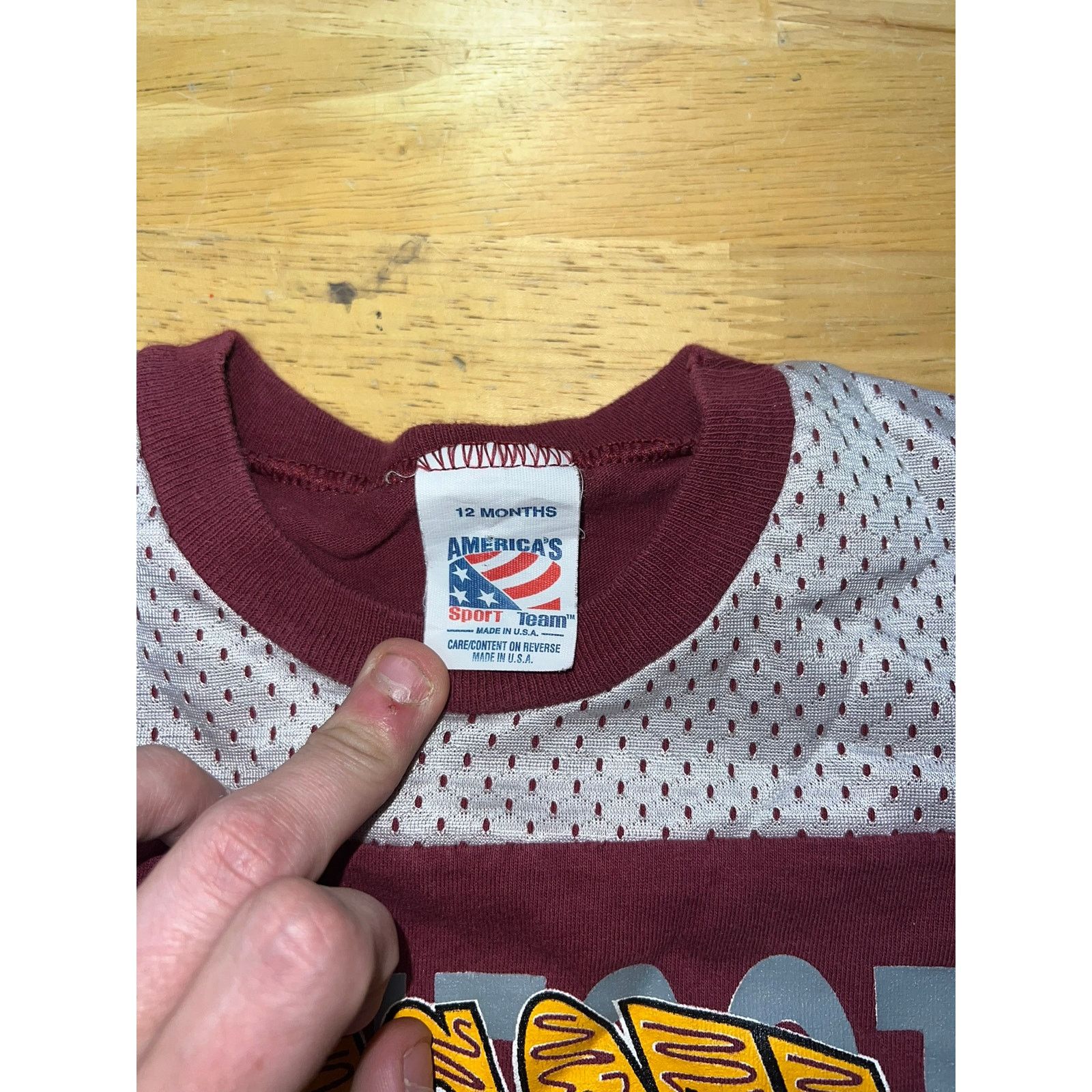 Vintage Baby Golden Gophers One Piece Minnesota College 12 Months Size XL / US 12-14 / IT 48-50 - 5 Thumbnail