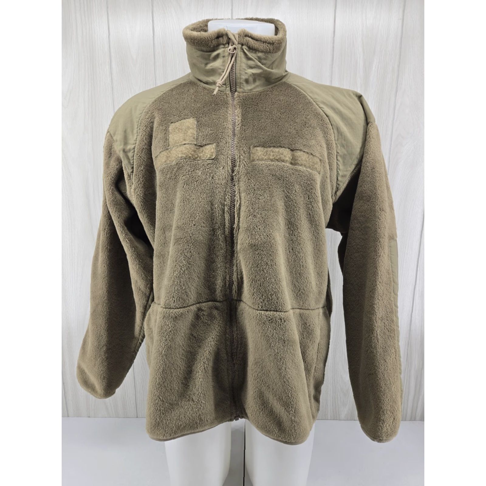 Vintage VINTAGE US Military Gen III Polartec Cold Weather Fleece Jacket Coyote Tan LARGE Regular Size US XXL / EU 58 / 5 - 2 Thumbnail