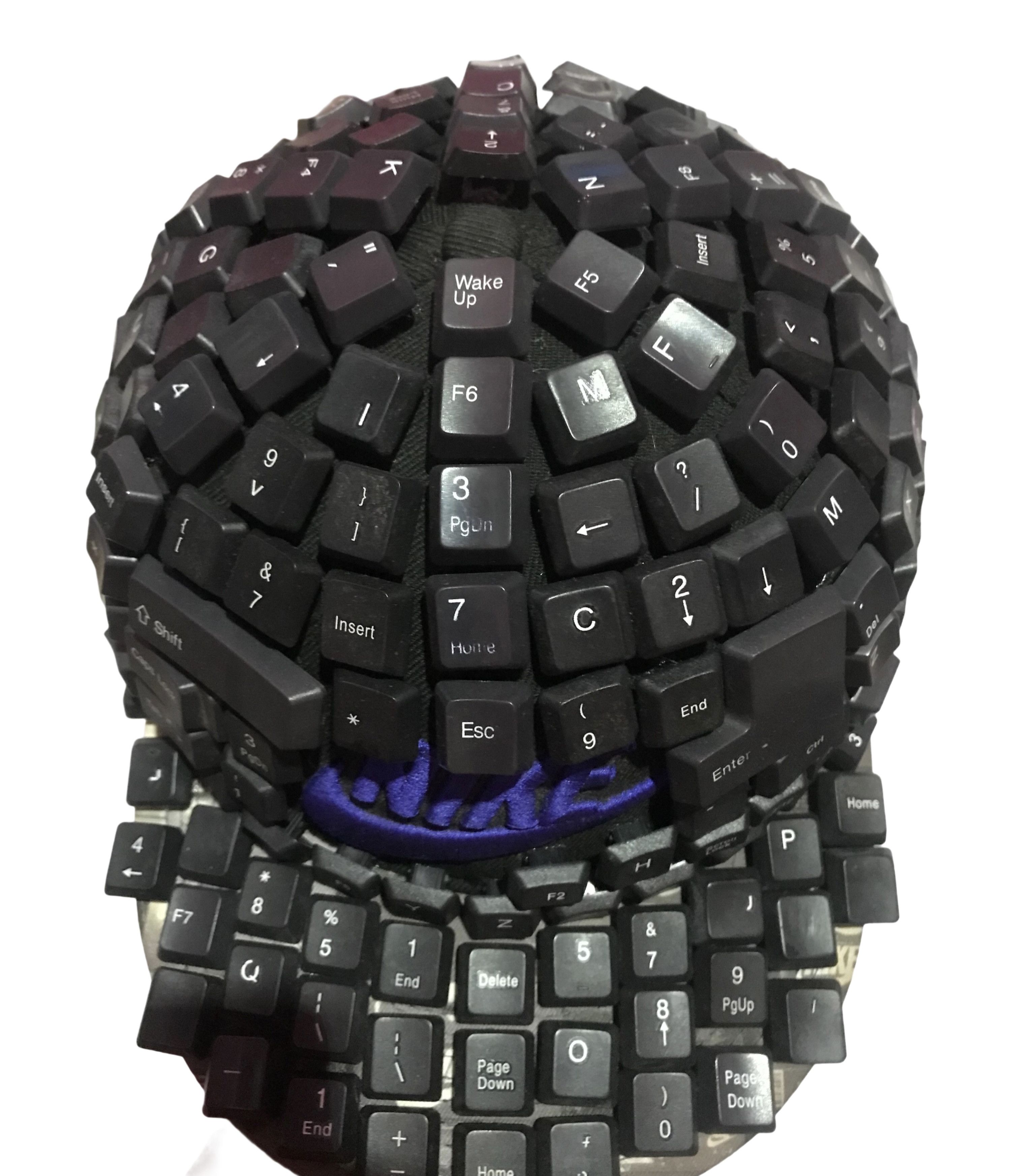 Nike ‼️ARCHIVE‼️NIKE BUTTON KEYBOARD REWORK SNAPBACK Size ONE SIZE - 2 Thumbnail