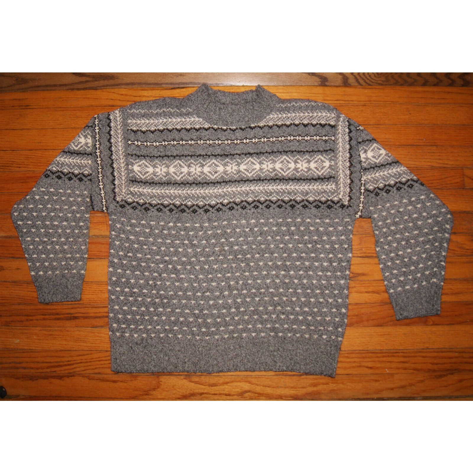 Liz Claiborne VTG Liz Sport Sweater Womens M Silk Blend Mock Neck Pullover Size M / US 6-8 / IT 42-44 - 1 Thumbnail