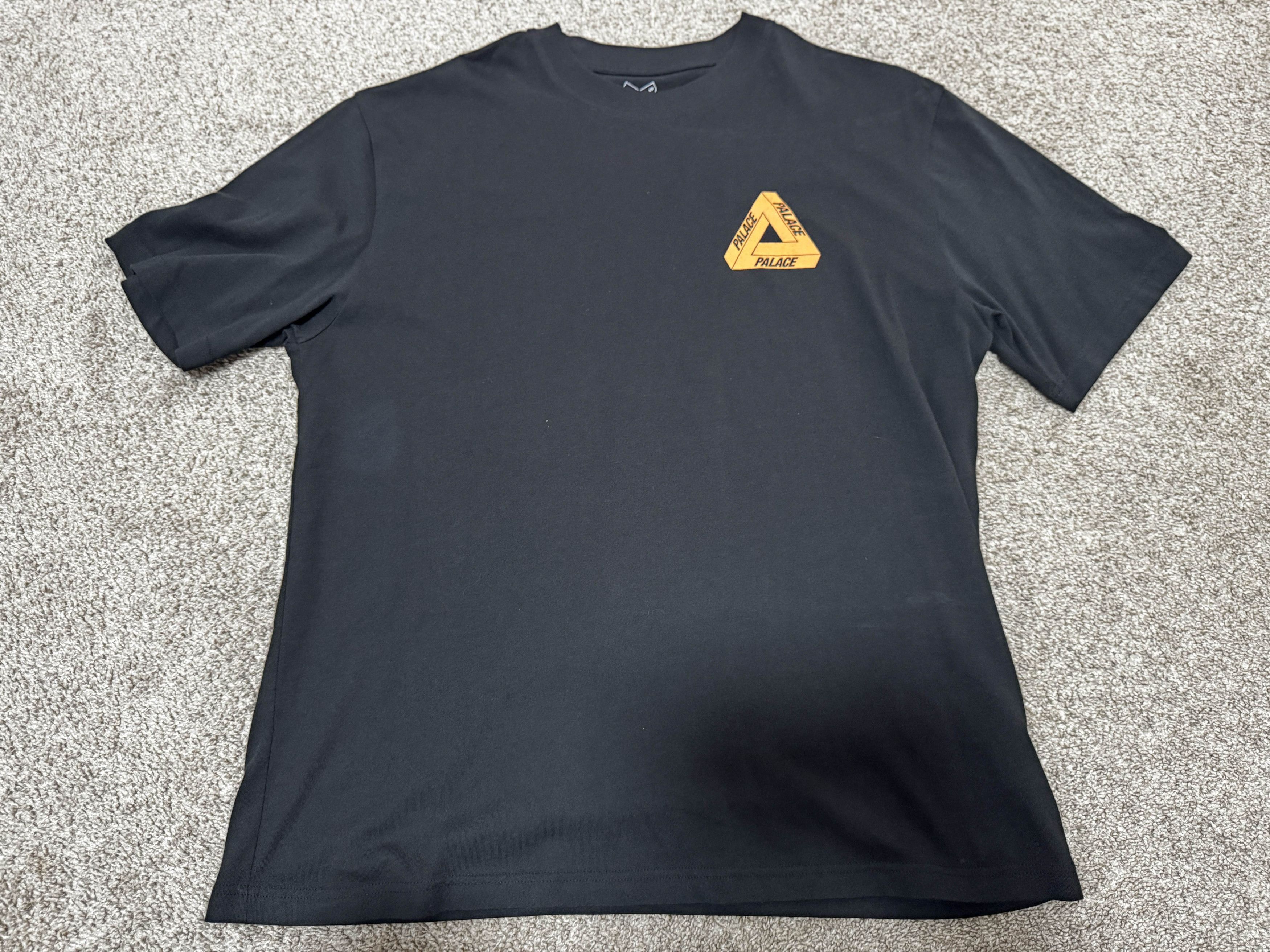 チャコールXXL PALACE NIKE TRI SWOOSH T-SHIRT チャコールXXL PALACE NIKE TRI SWOOSH T-SHIRT Palace Palace Nike