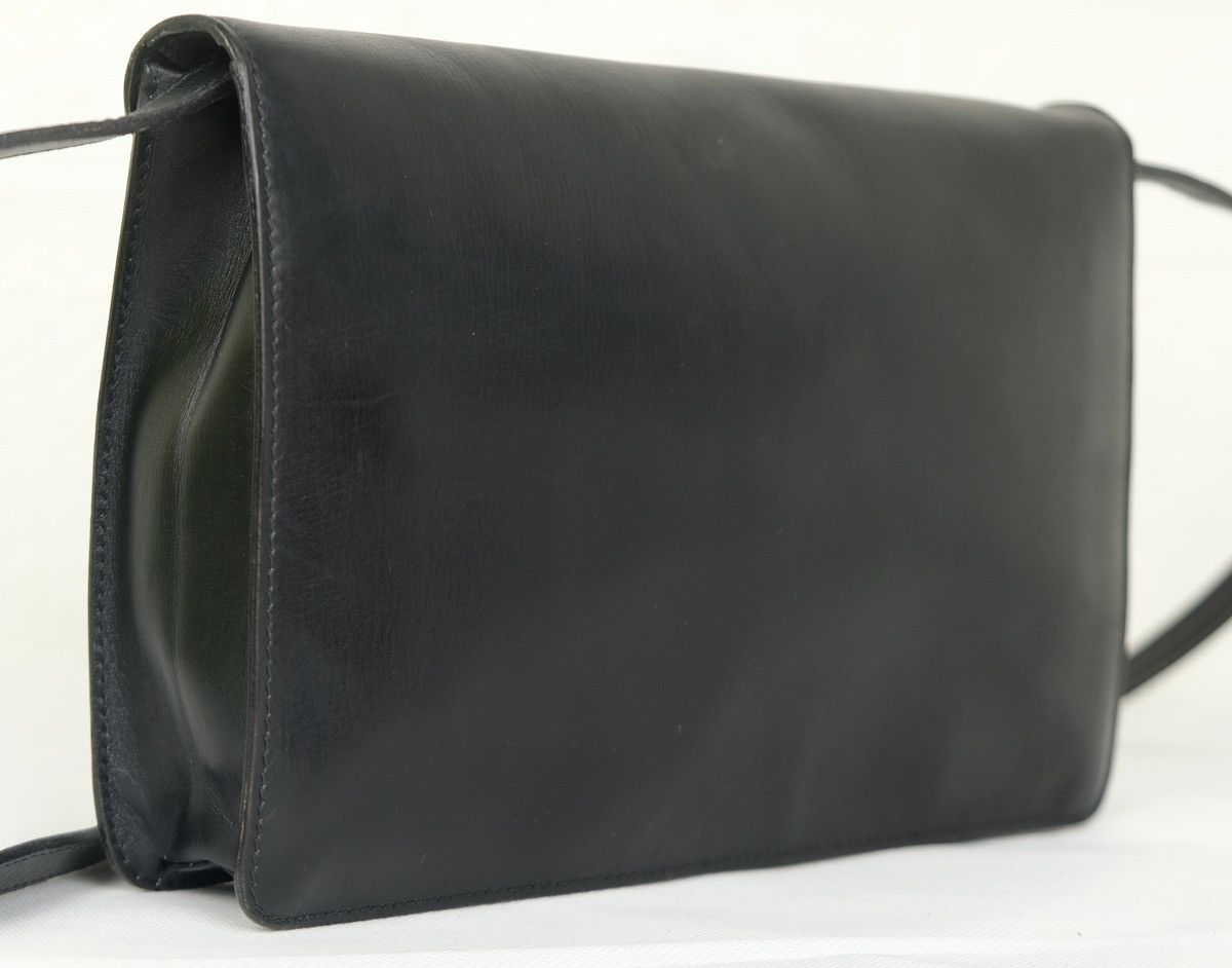 Celine Authentic Vintage CELINE Shoulder Bag Black Leather Size ONE SIZE - 5 Thumbnail