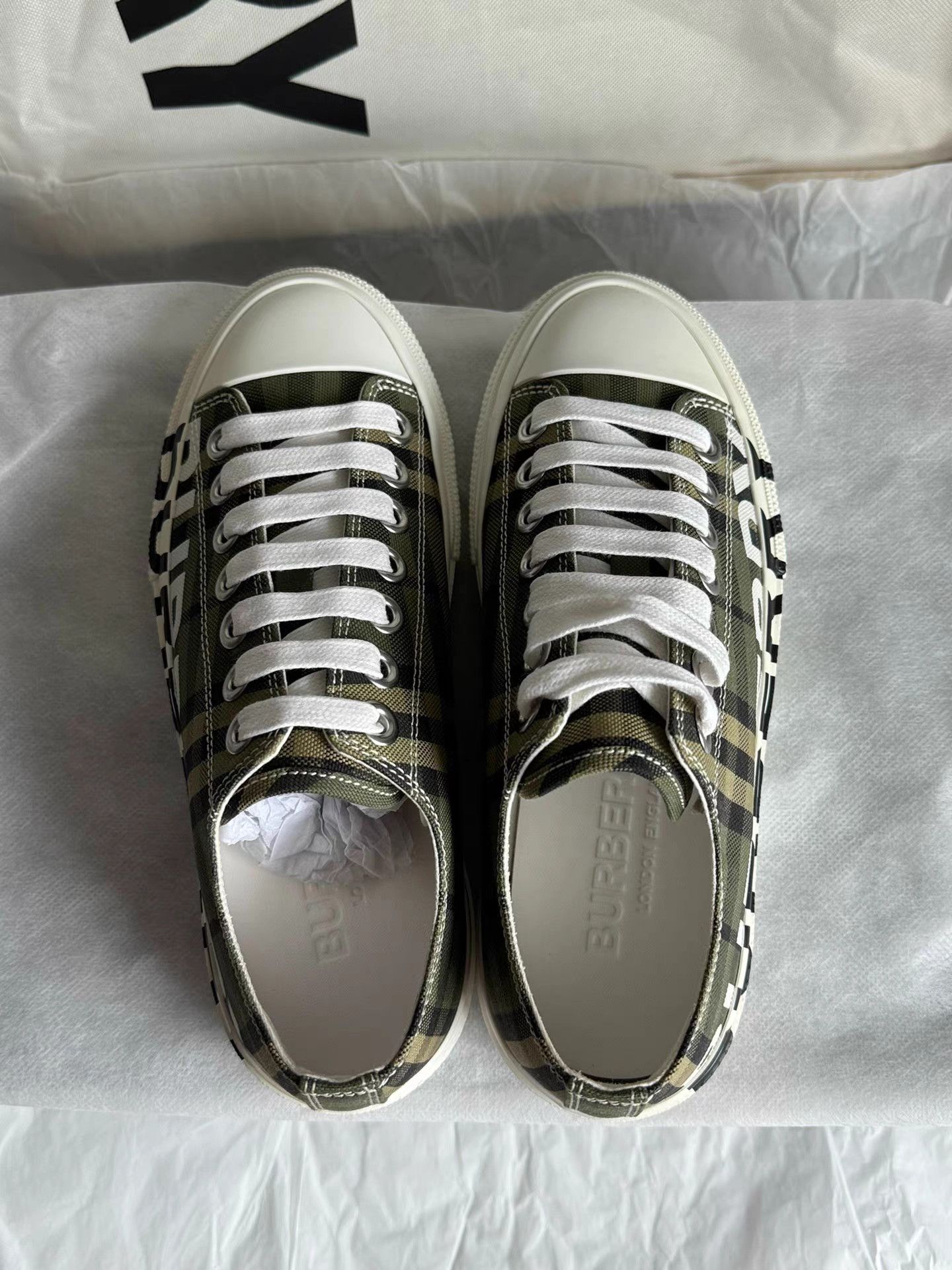 Burberry Burberry Vintage Check Sneakers K6 Size US 5 / IT 35 - 5 Thumbnail
