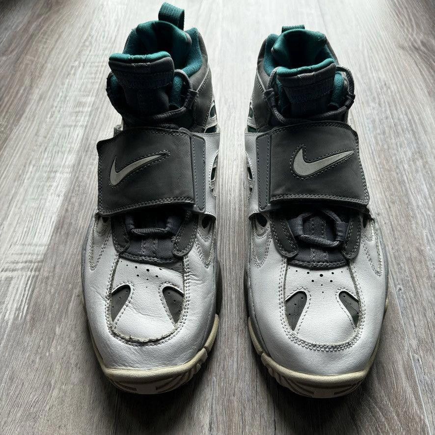 Nike NIKE • Air Diamond Turf 2 "Freshwater" (10M) Size US 10 / EU 43 - 4 Thumbnail