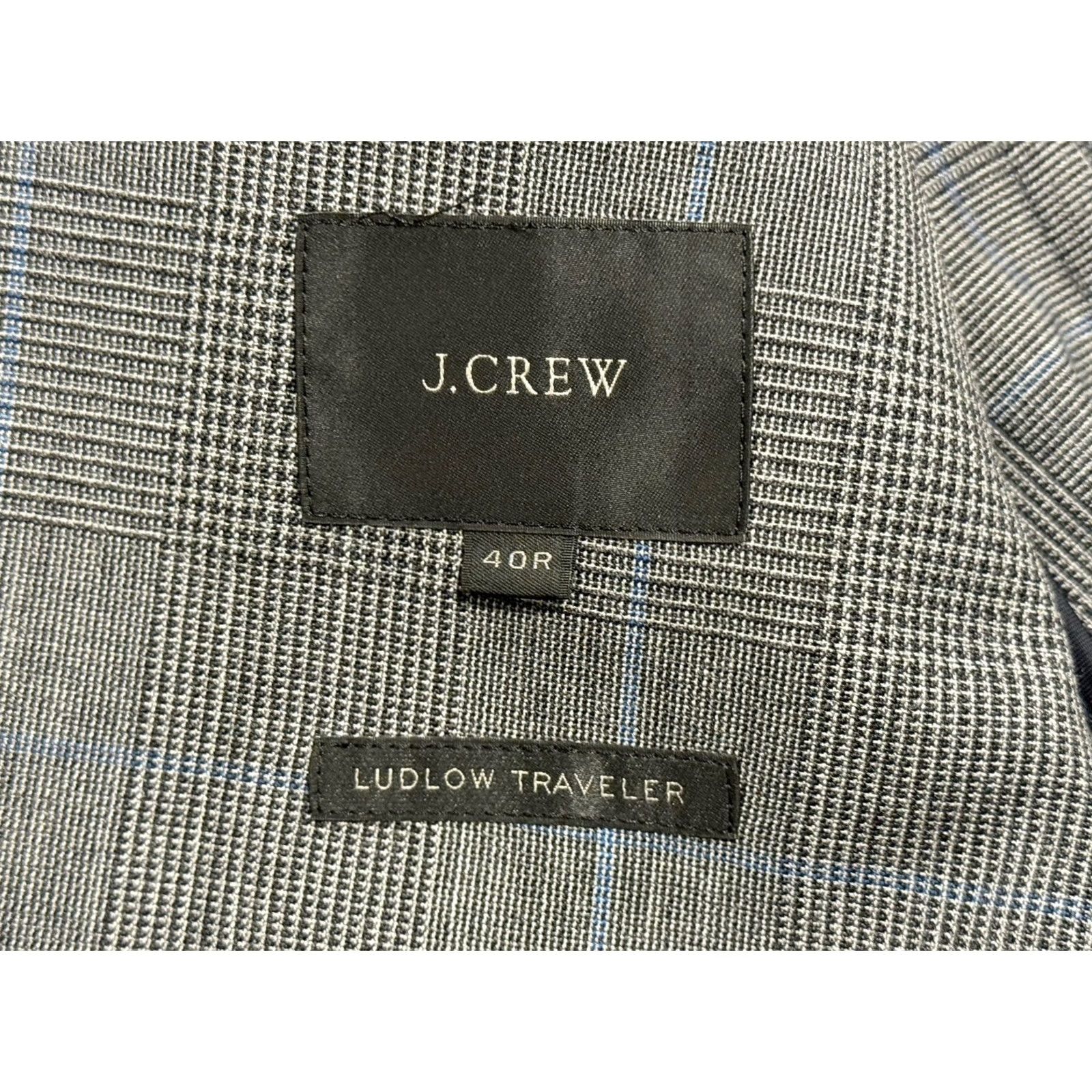 J.Crew J. Crew Blazer Mens Wool Tollegno 1900 Italian Fabric Notch Lined Double-Vented Gray Plaid 40 Regular Travel Holiday Christmas Blazer Size 40R - 3 Thumbnail