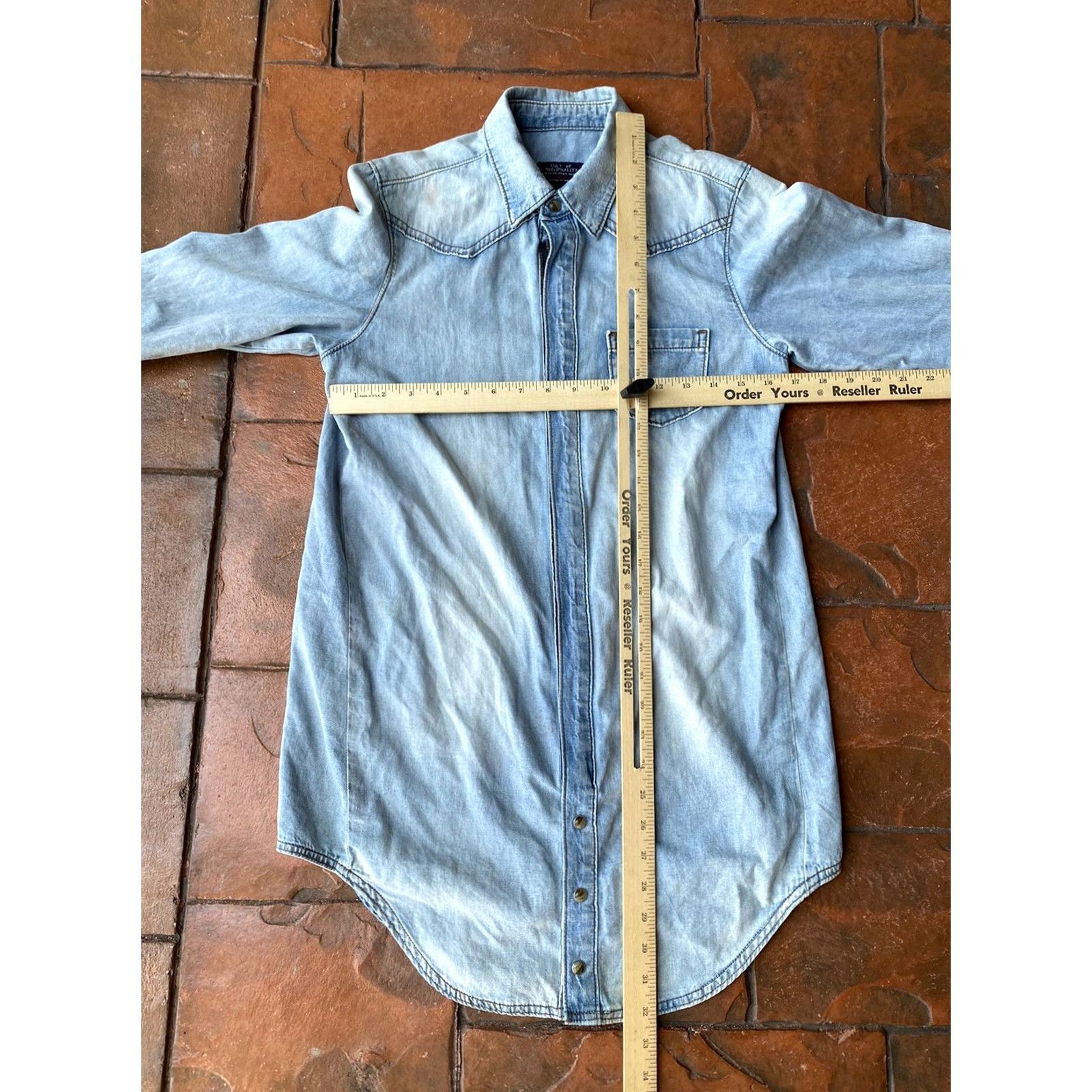 Cult Of Individuality VINTAGE Cult of Individuality Women's Full Zip Pearl Snap Long Sleeve Denim Shirt Small Denim Shirt Women’s Short Sleeve? Wait. Size S / US 4 / IT 40 - 6 Thumbnail