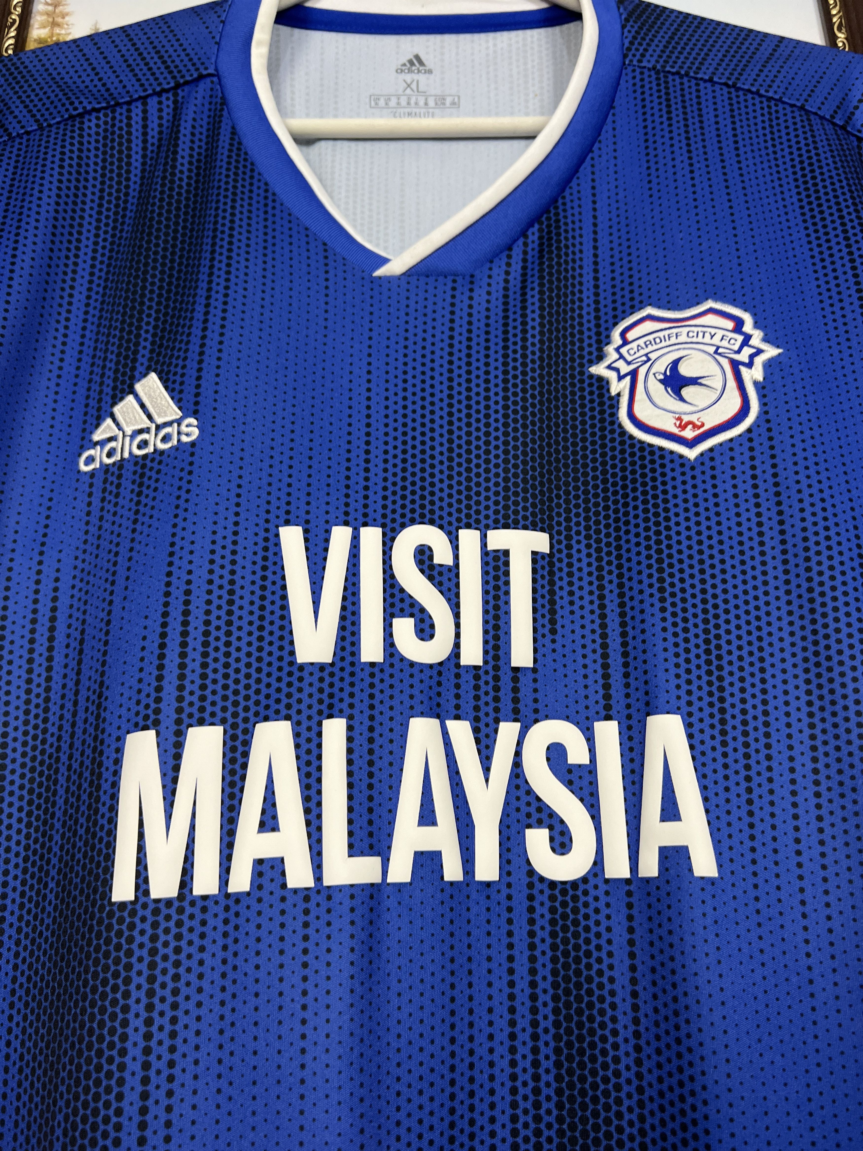 Adidas Cardiff City Home football shirt 2019 Soccer Adidas Jersey Size US XL / EU 56 / 4 - 3 Thumbnail