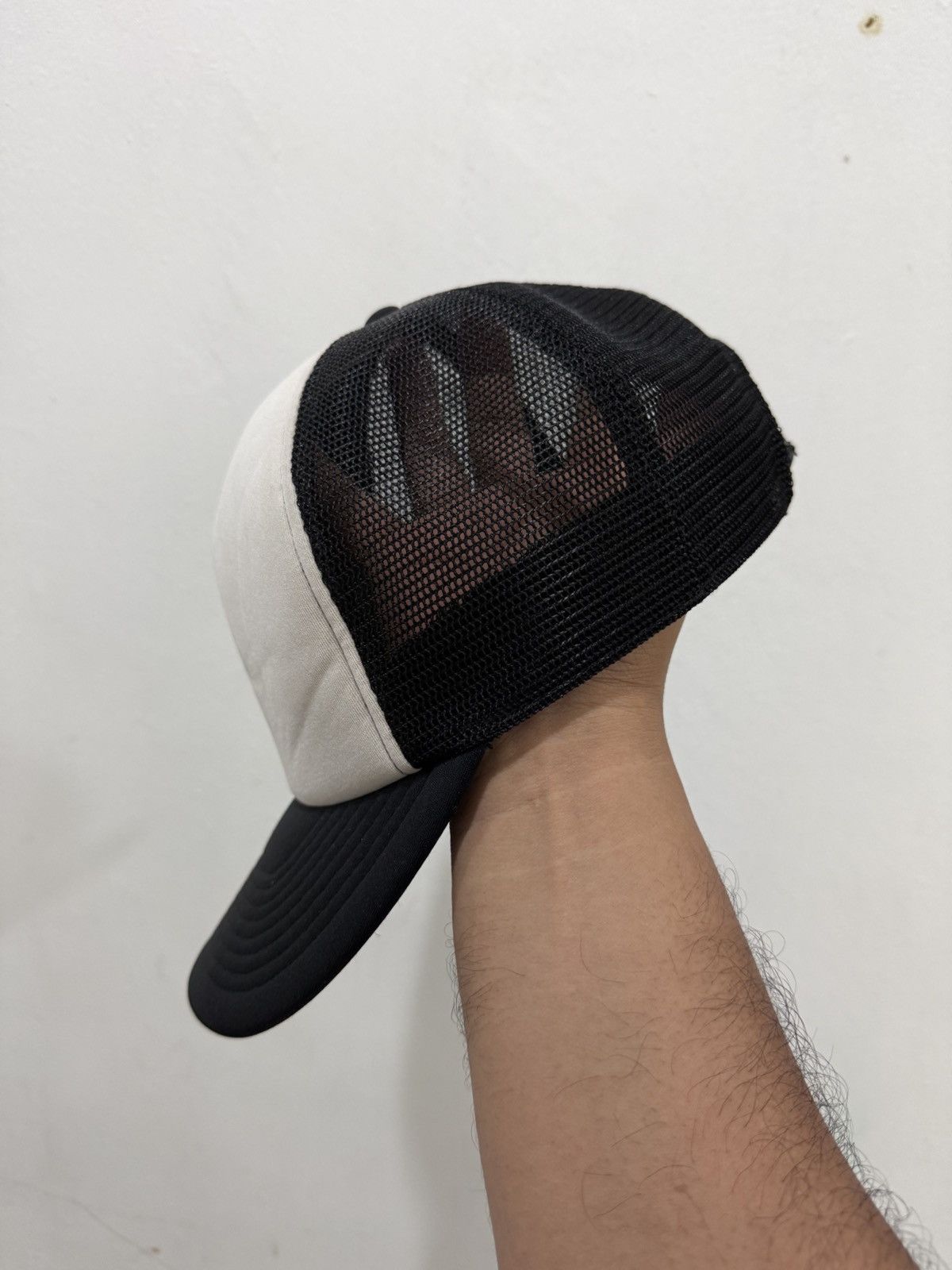 Roar VTG ROAR SWAROVSKI Trucker Hat Size ONE SIZE - 5 Thumbnail