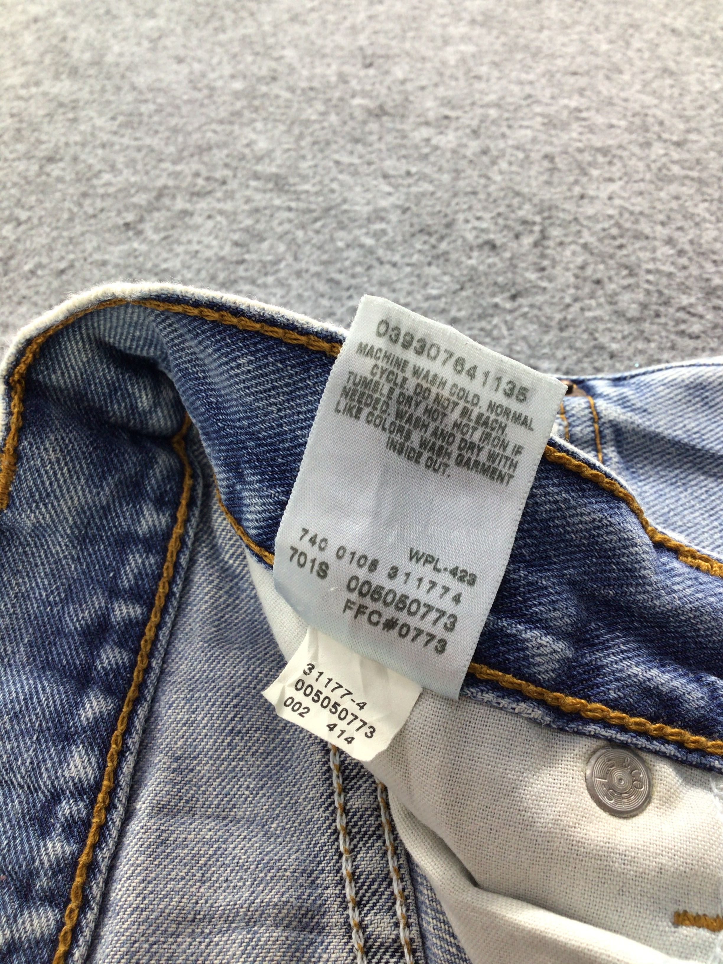 Levi's Vintage Levis 505 Jeans Faded Blue Denim -J467 Size US 36 / EU 52 - 10 Thumbnail