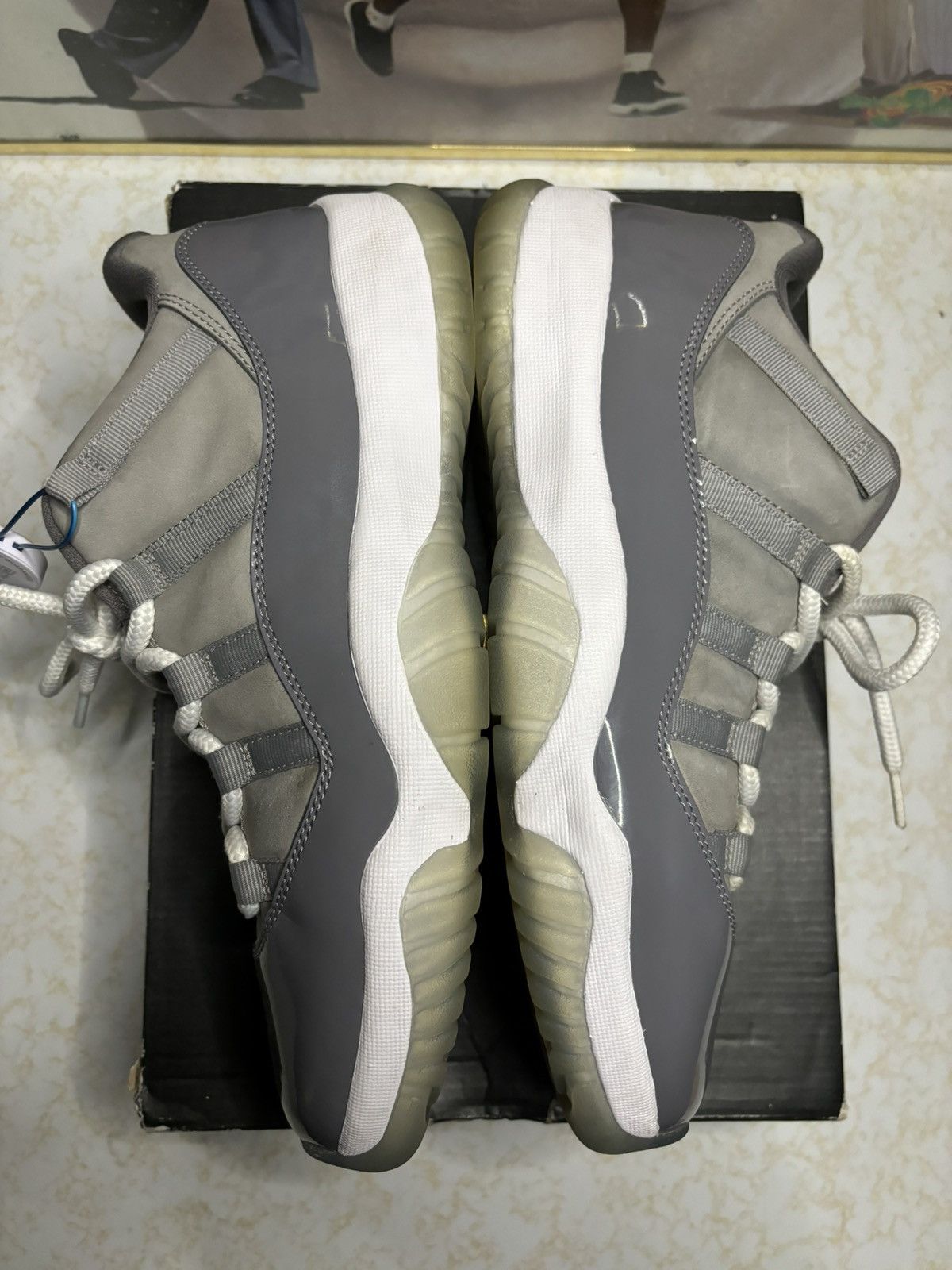 Jordan Brand Air Jordan 11 Retro Low Cool Grey 2018 Size US 10 / EU 43 - 7 Thumbnail