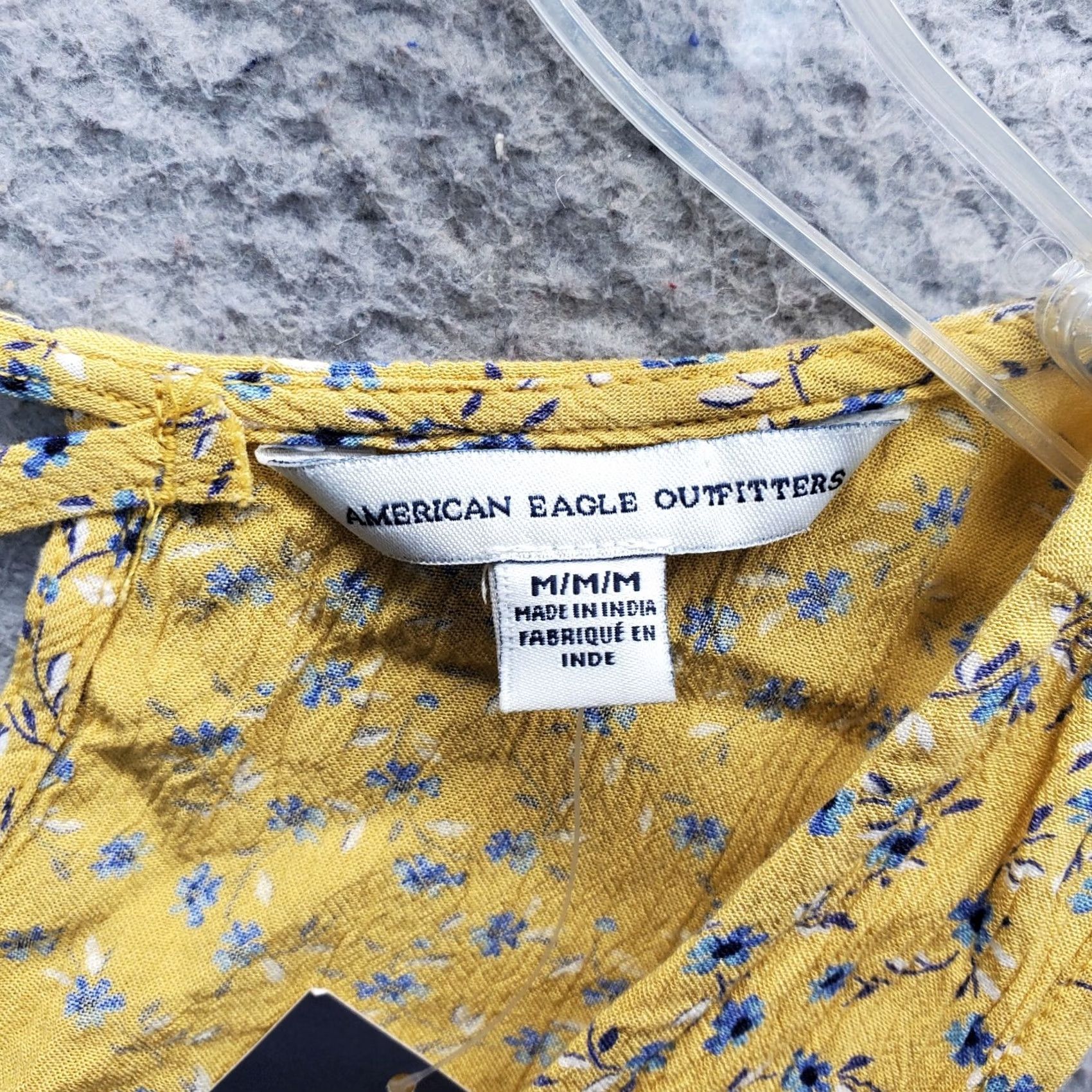 American Eagle Outfitters American Eagle Outfitters Blouse Top Womens M Multicolor Floral Tiered Hem Cross Back Sleeveless V-Neck Size M / US 6-8 / IT 42-44 - 5 Thumbnail