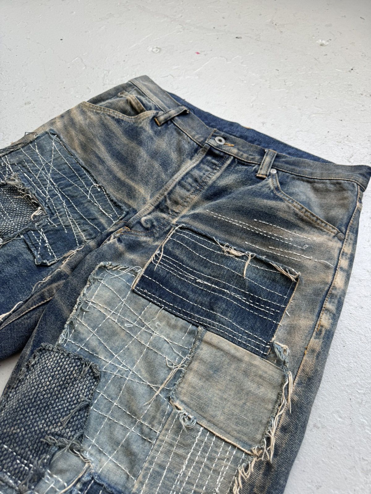 Isamu Katayama Backlash Isamu Katayama Backlash Patchwork Shorts Size US 34 / EU 50 - 2 Thumbnail