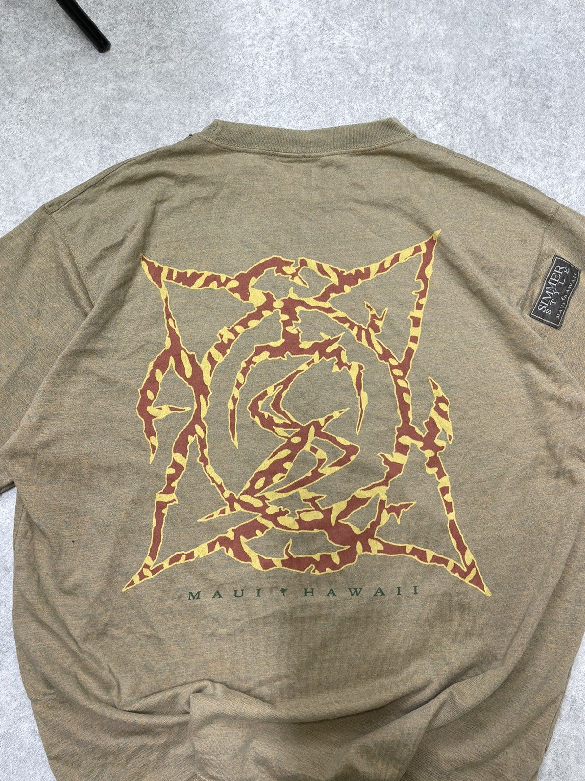 Other Simmer Style Maui Hawaii VintageT-Shirt. Washed-Out Size US L / EU 52-54 / 3 - 4 Thumbnail
