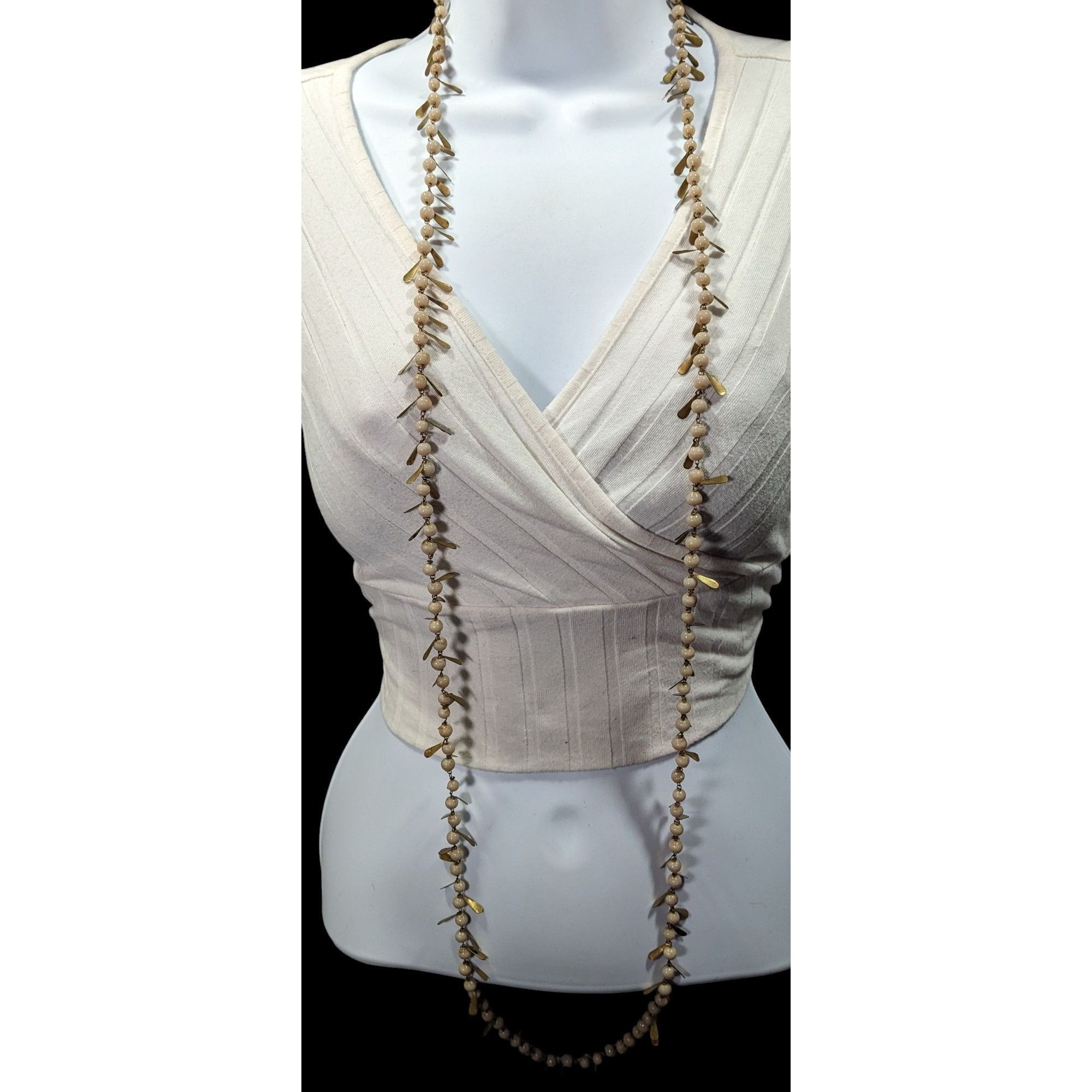 Other Vintage Unique Cream And Gold Tone Beaded Fringe Necklace Size ONE SIZE - 2 Thumbnail