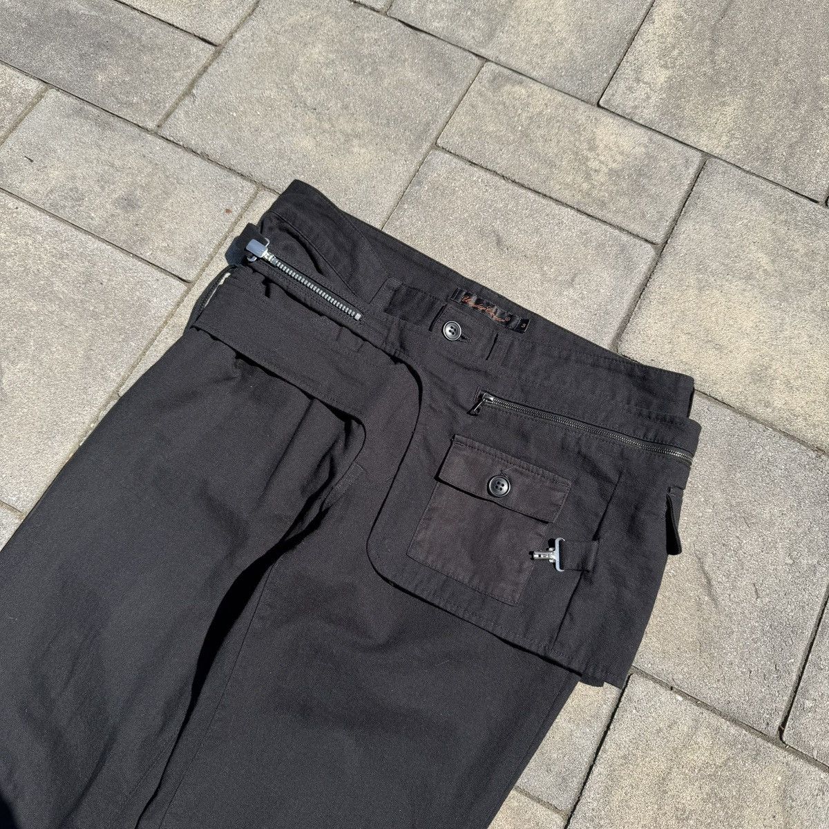 Undercover AW06 Undercover Waist Bag Pants Size US 30 / EU 46 - 2 Thumbnail