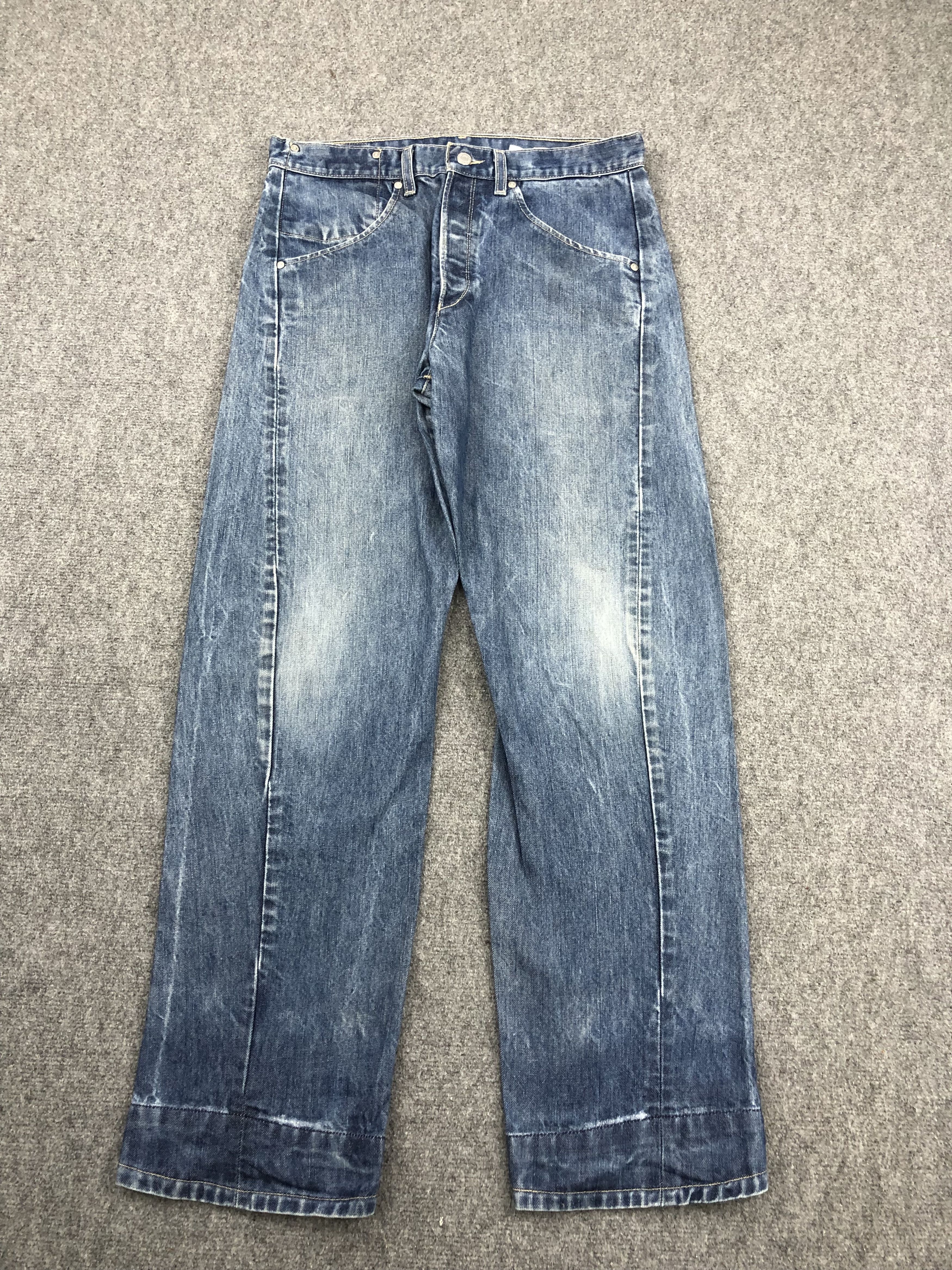 Levi's Vintage Levis 501 Faded Blue Jeans DPP0258 Size US 32 / EU 48 - 1 Thumbnail