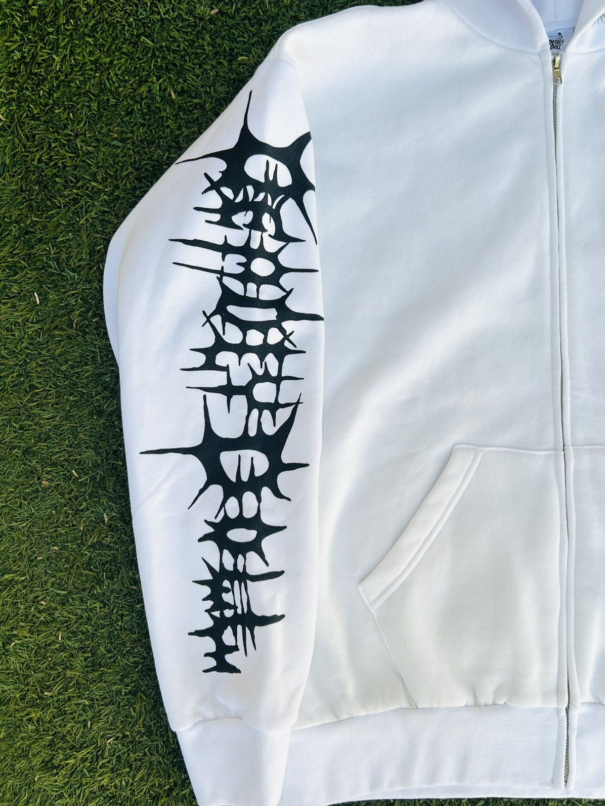 Deadly Doll DEADLY DOLL X KEN CARSON COMPLEXCON EXCLUSIVE ZIP UP HOODIE Size US L / EU 52-54 / 3 - 3 Thumbnail