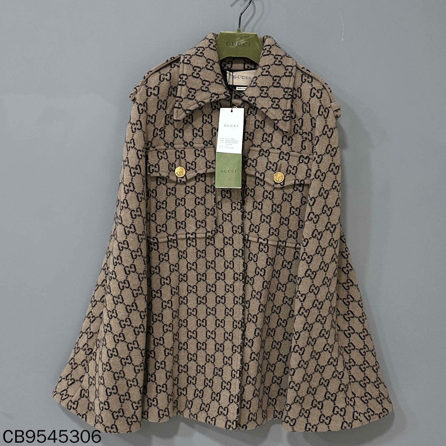 Gucci Gucci Gold Jacket S Women Size S / US 4 / IT 40 - 1 Thumbnail