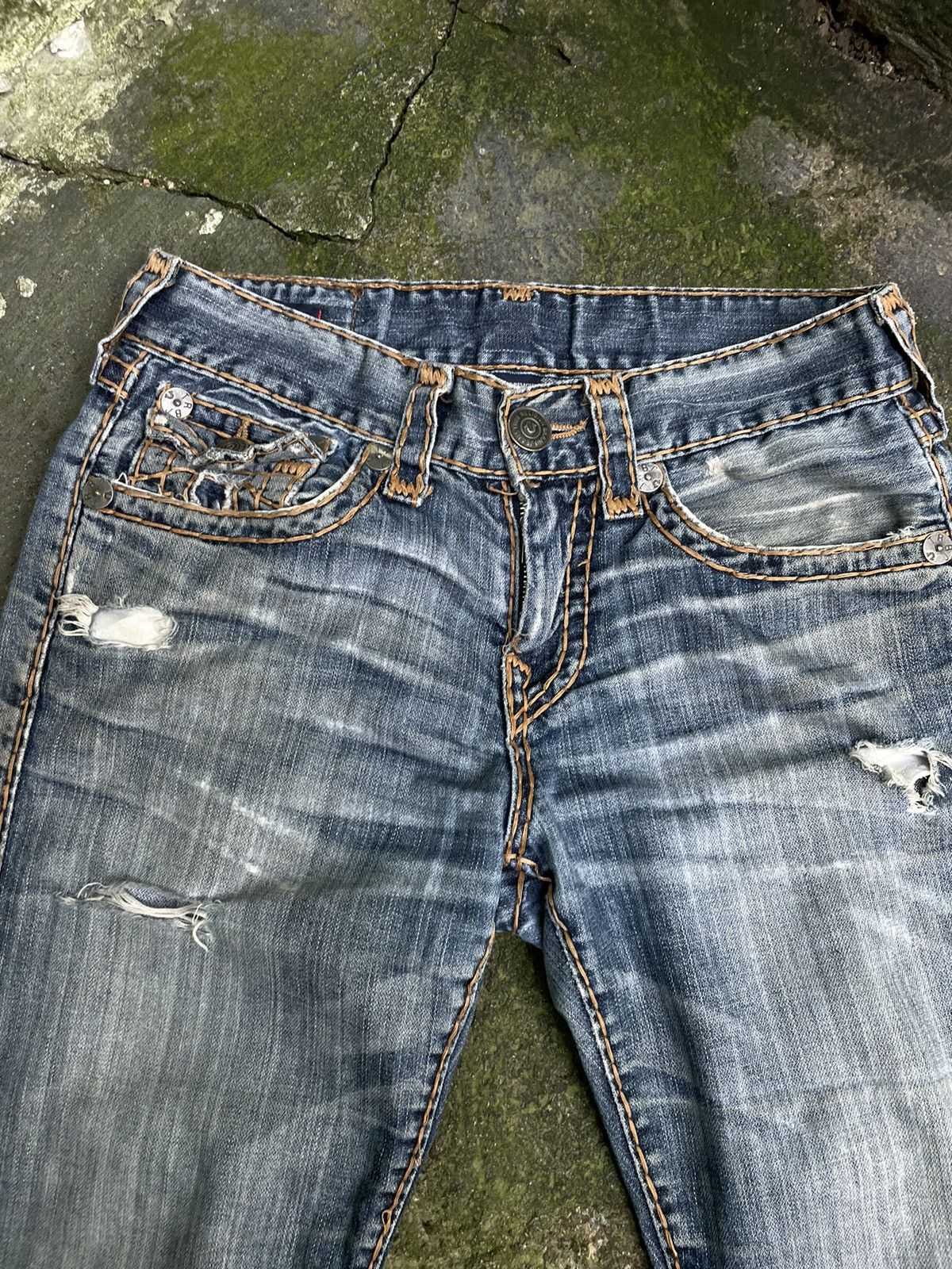 True Religion True Religion Vintage Denim Jeans Distressed Fade Y2K Japan Size US 29 - 5 Thumbnail