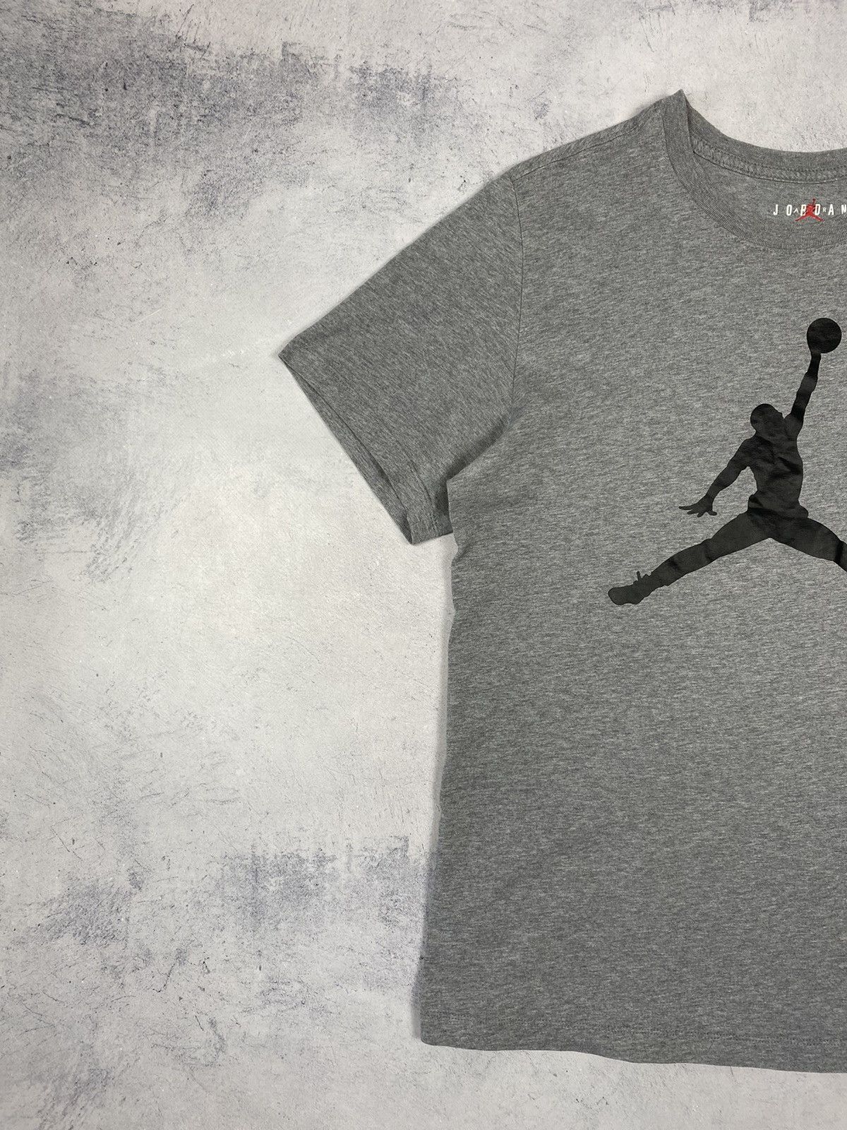 Jordan Brand Nike Air Jordan Big Logo T Shirt Size M Size US M / EU 48-50 / 2 - 3 Thumbnail