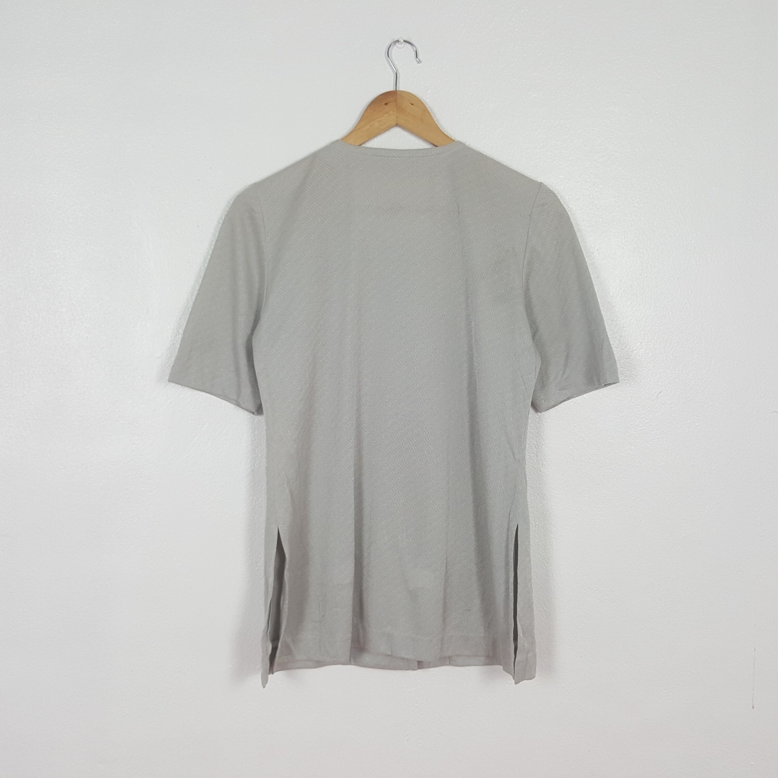 Yves Saint Laurent Vintage Yves Saint Laurent Button Up Shirt C312N11 Size M / US 6-8 / IT 42-44 - 3 Thumbnail