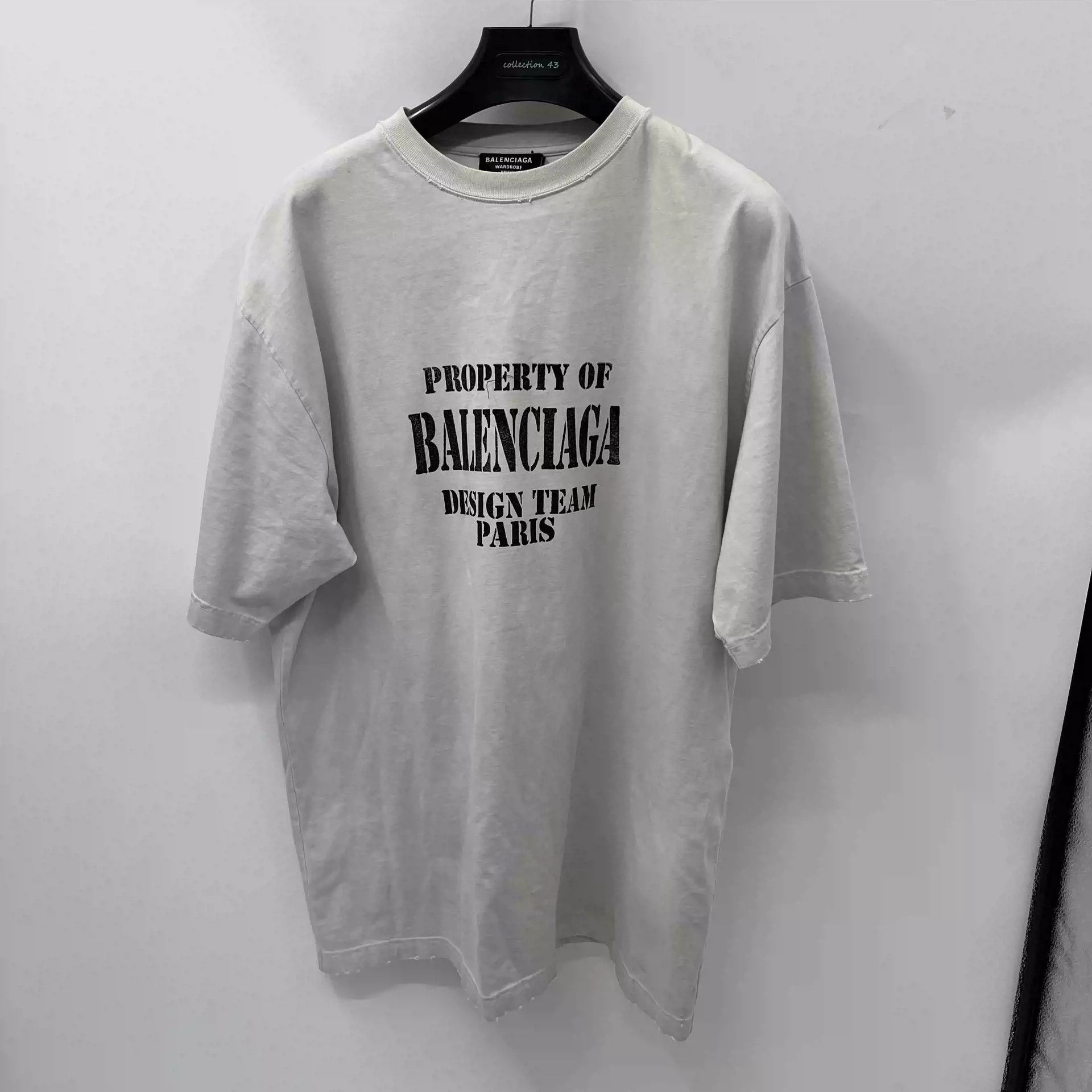 Balenciaga Balenciaga White Gray Print Logo Short Sleeve Size US M / EU 48-50 / 2 - 1 Thumbnail