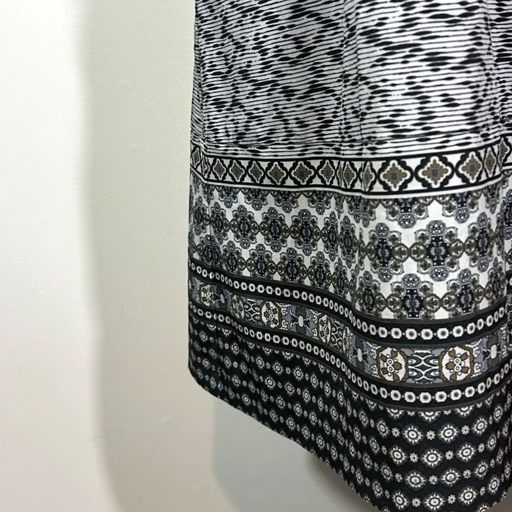 Athleta EUC Athleta Go Anywhere Halter Dress Sleeveless Black White Casual Dress Sz 6 Size M / US 6-8 / IT 42-44 - 3 Thumbnail