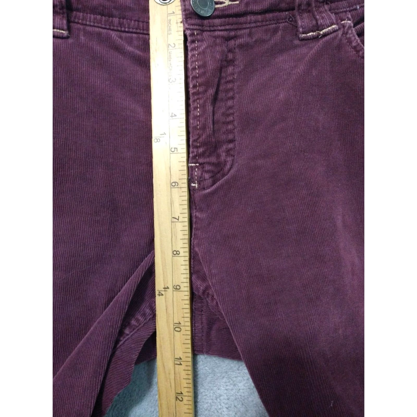 American Eagle Outfitters VINTAGE American Eagle Outfitters Pants Womens 12 Red Corduroy Flare Mid Rise Stretch 90s Size 34" / US 12 / IT 48 - 4 Thumbnail