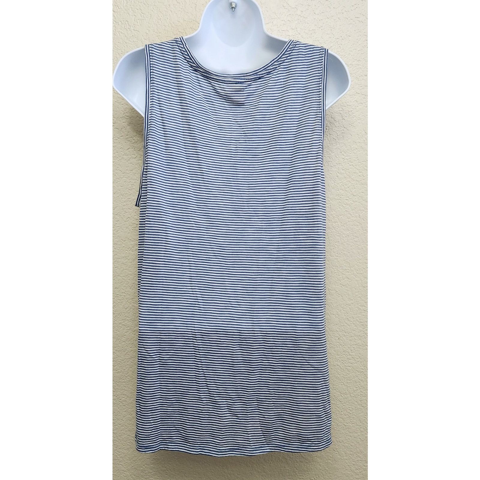 Faded Glory Faded Glory Blue White Striped Tank Top Large Lightweight Size L / US 10 / IT 46 - 2 Thumbnail