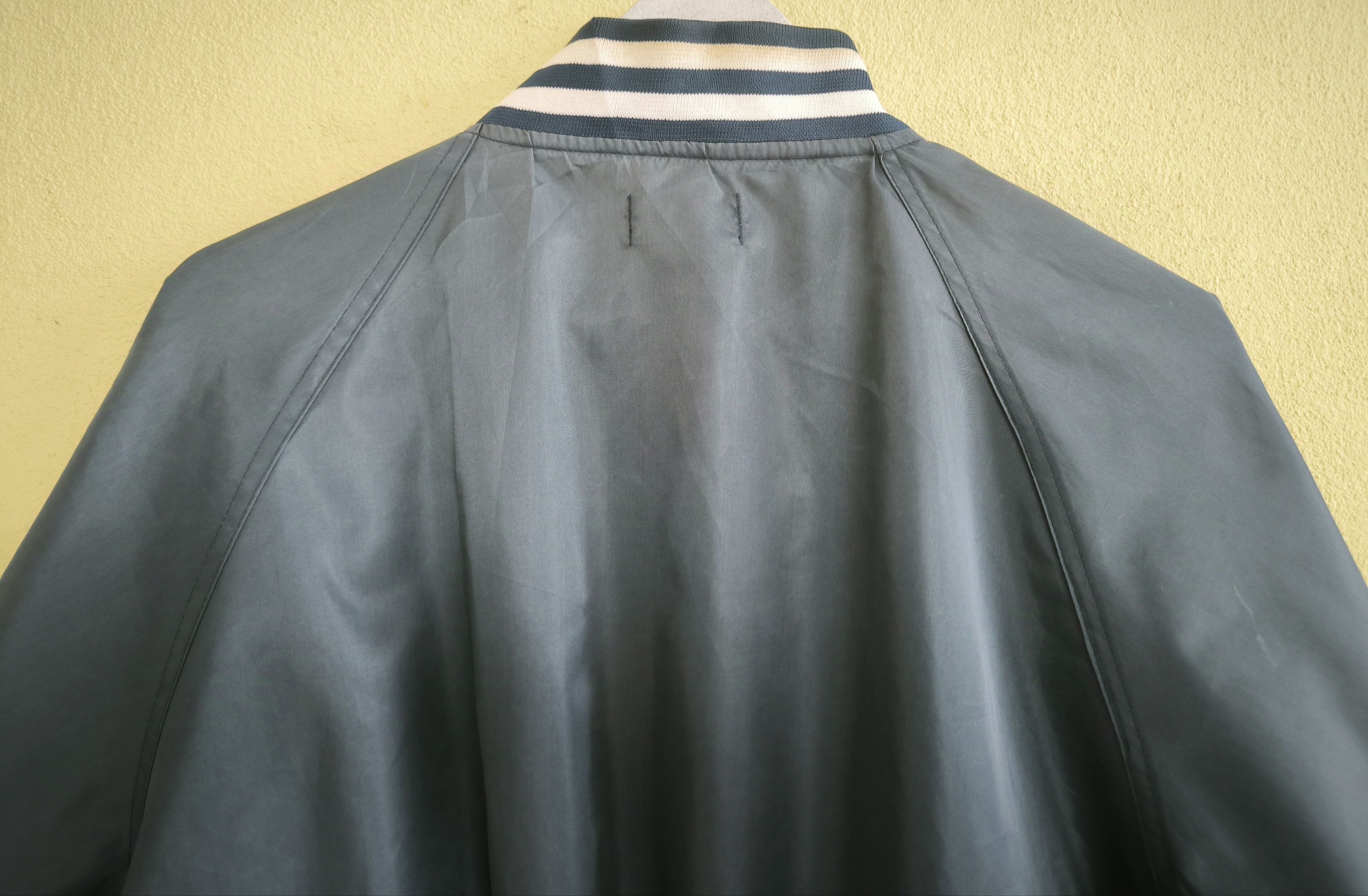 Japanese Brand SUNTORY BOSS COFFEE nylon bomber jacket Size US L / EU 52-54 / 3 - 6 Thumbnail