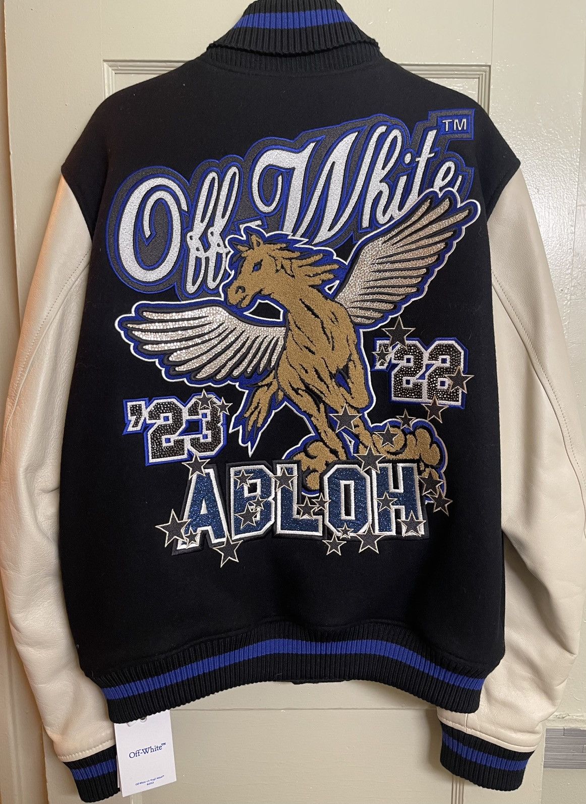 Off-White Off-White 2023 patch-detail bomber jacket Size US S / EU 44-46 / 1 - 2 Thumbnail