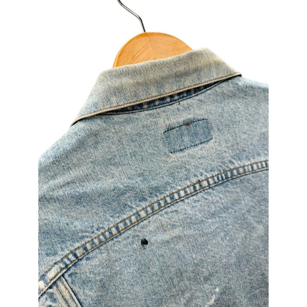 Levi's × Vintage Vintage Levi's Men's Distressed Denim Trucker Jacket Size US L / EU 52-54 / 3 - 9 Thumbnail