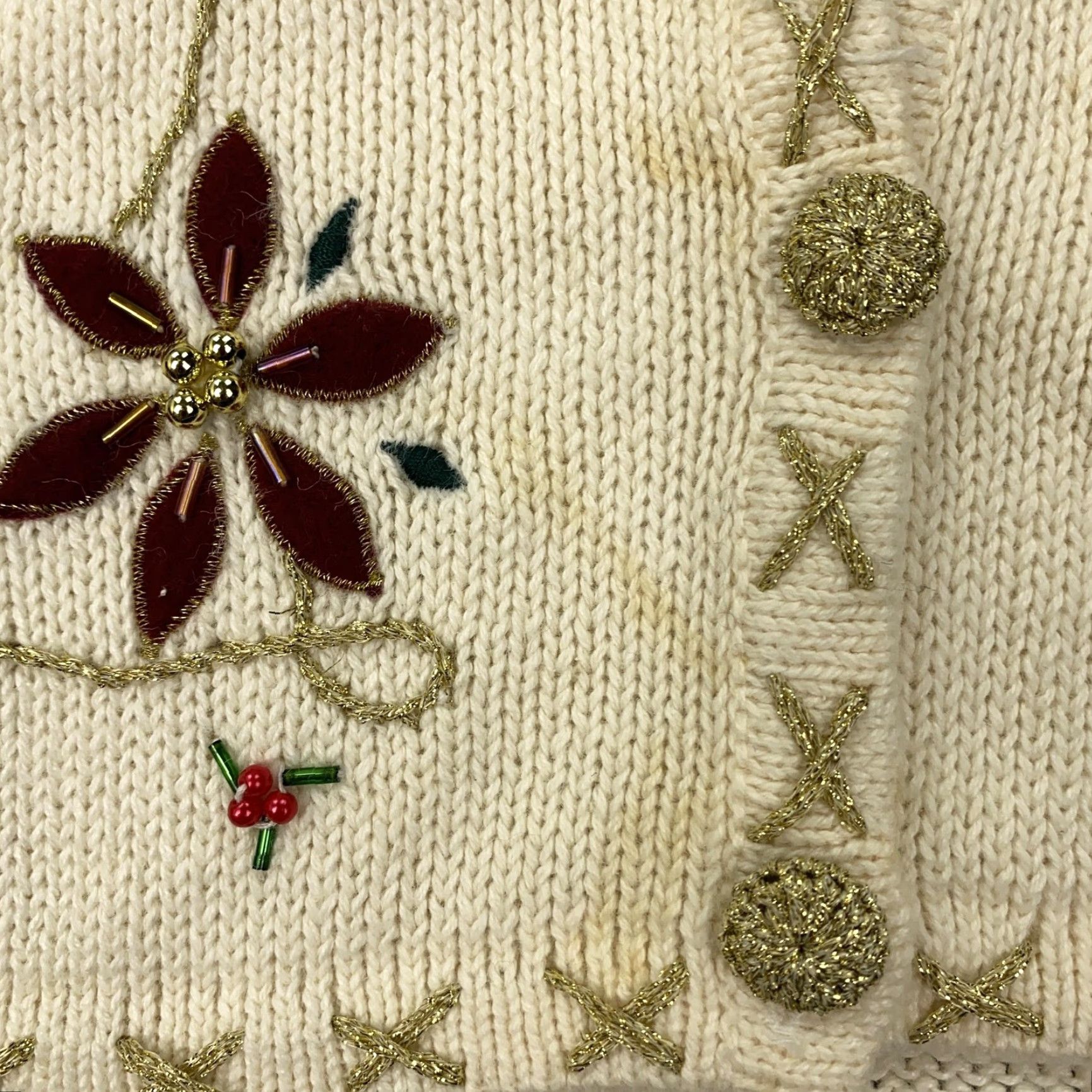 Vintage VINTAGE Bobbie Brooks Sweater Vest Womens Medium White Christmas Poinsettia Beaded Embroidered 80s Size M / US 6-8 / IT 42-44 - 4 Thumbnail