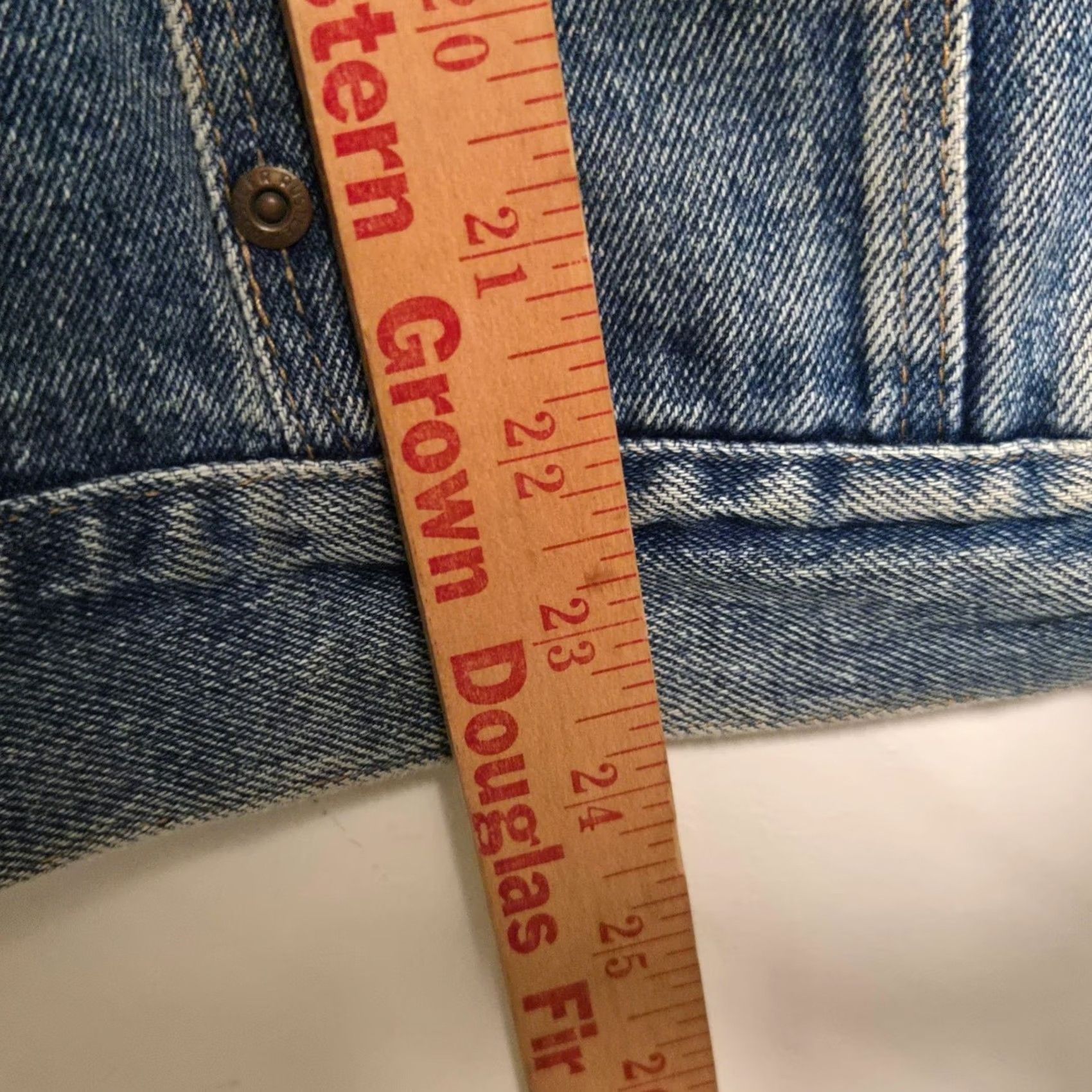 Vintage VINTAGE Rustler Denim Trucker Jacket L Made in USA Faded Blues Mens Jacket Biker 70s Size US L / EU 52-54 / 3 - 6 Thumbnail