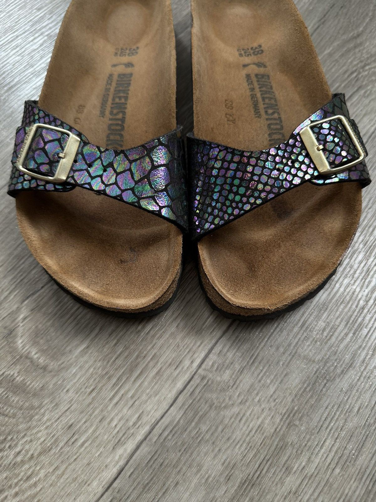 Birkenstock × Vintage 🫧Birkenstock Vintage Patent Leather Buckle Sandals Size US 8 / IT 38 - 13 Thumbnail