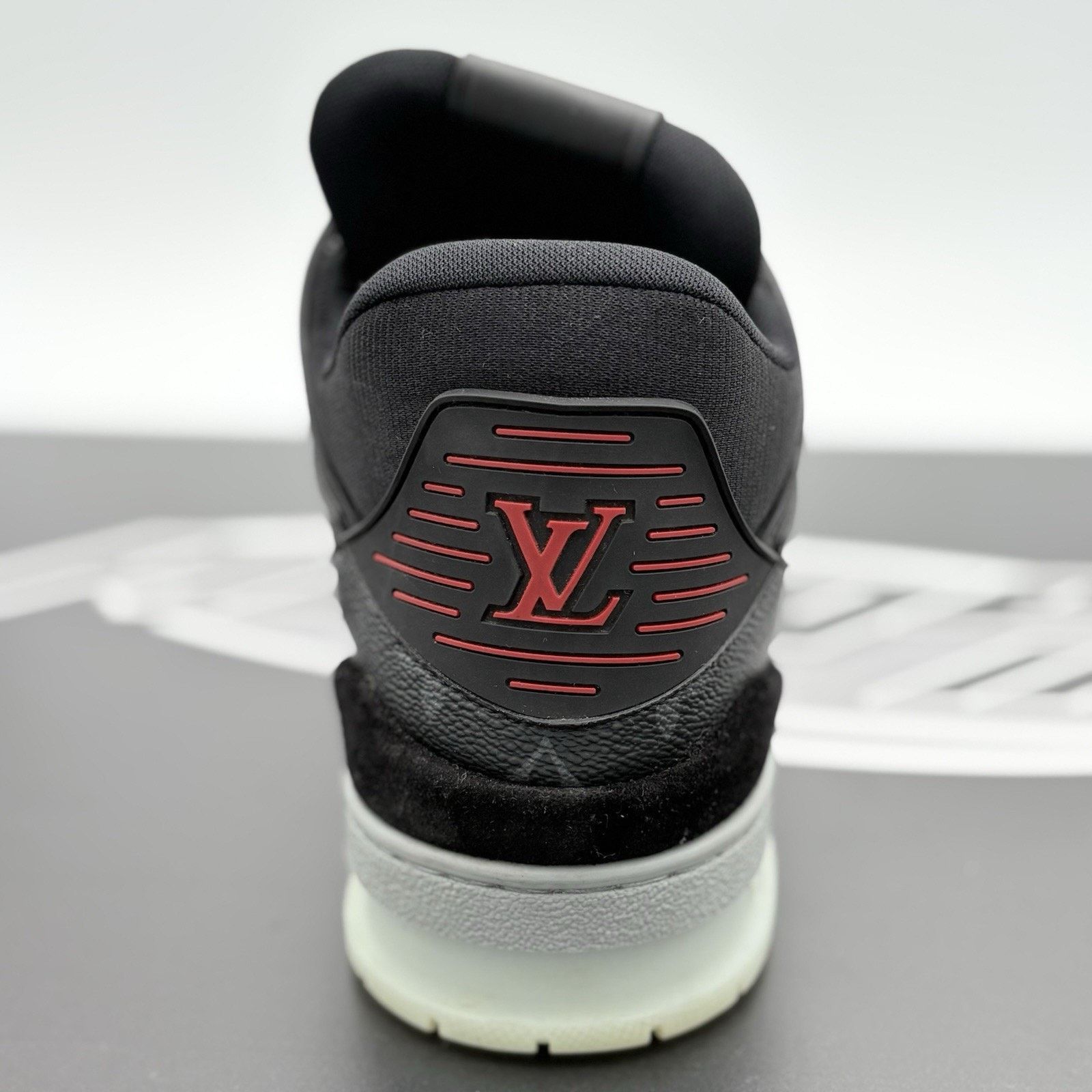 Louis Vuitton Louis Vuitton Trainer Eclipse ' Black Grey ' | CLEAN! Size US 11 / EU 44 - 3 Thumbnail